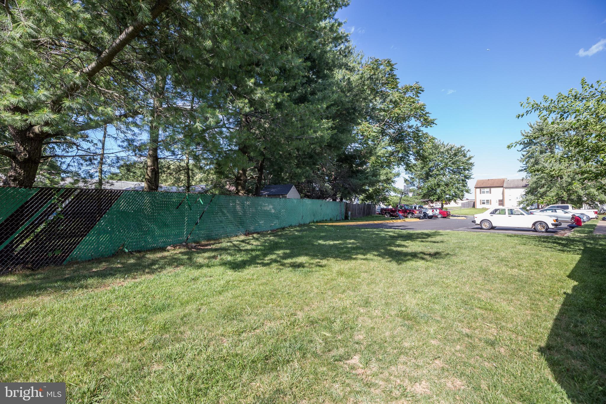 CRESTWOOD HAMLET - Residential