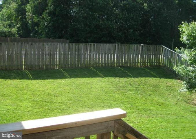 DEVON GREEN - Residential Lease