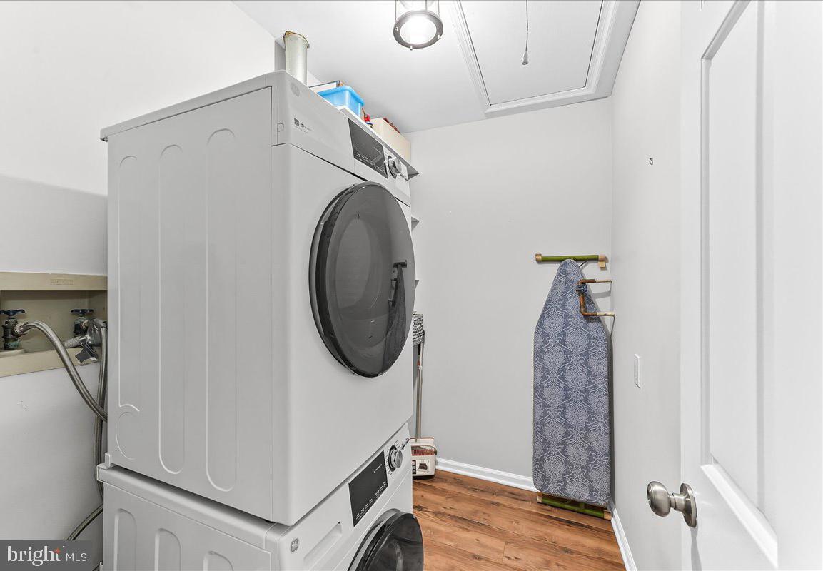 CHESTERBROOK - Residential