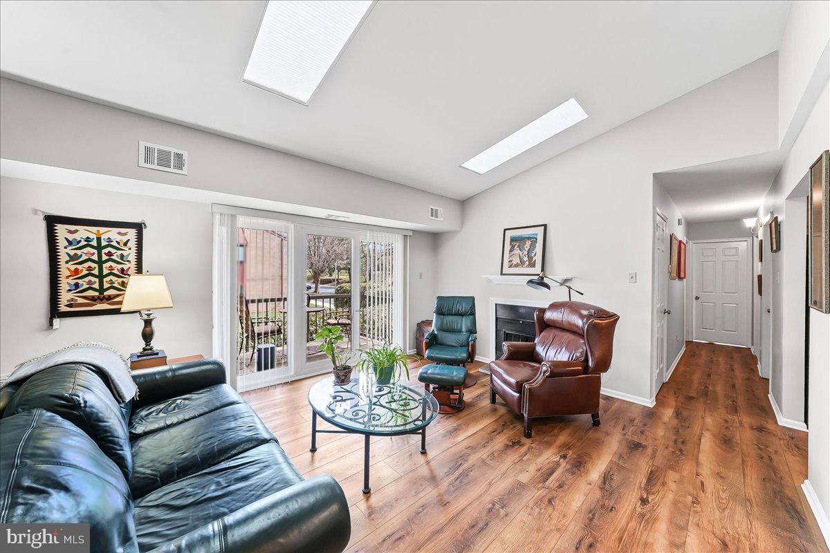 CHESTERBROOK - Residential