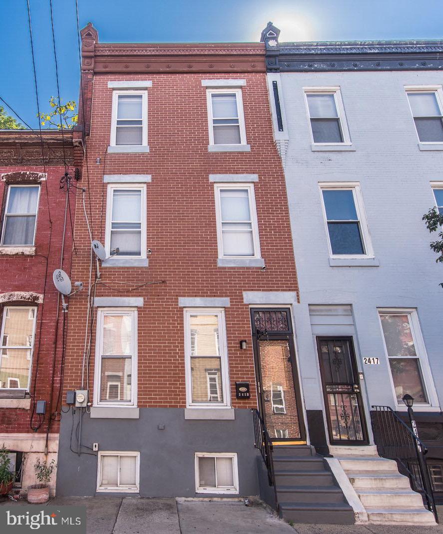 KENSINGTON - Residential