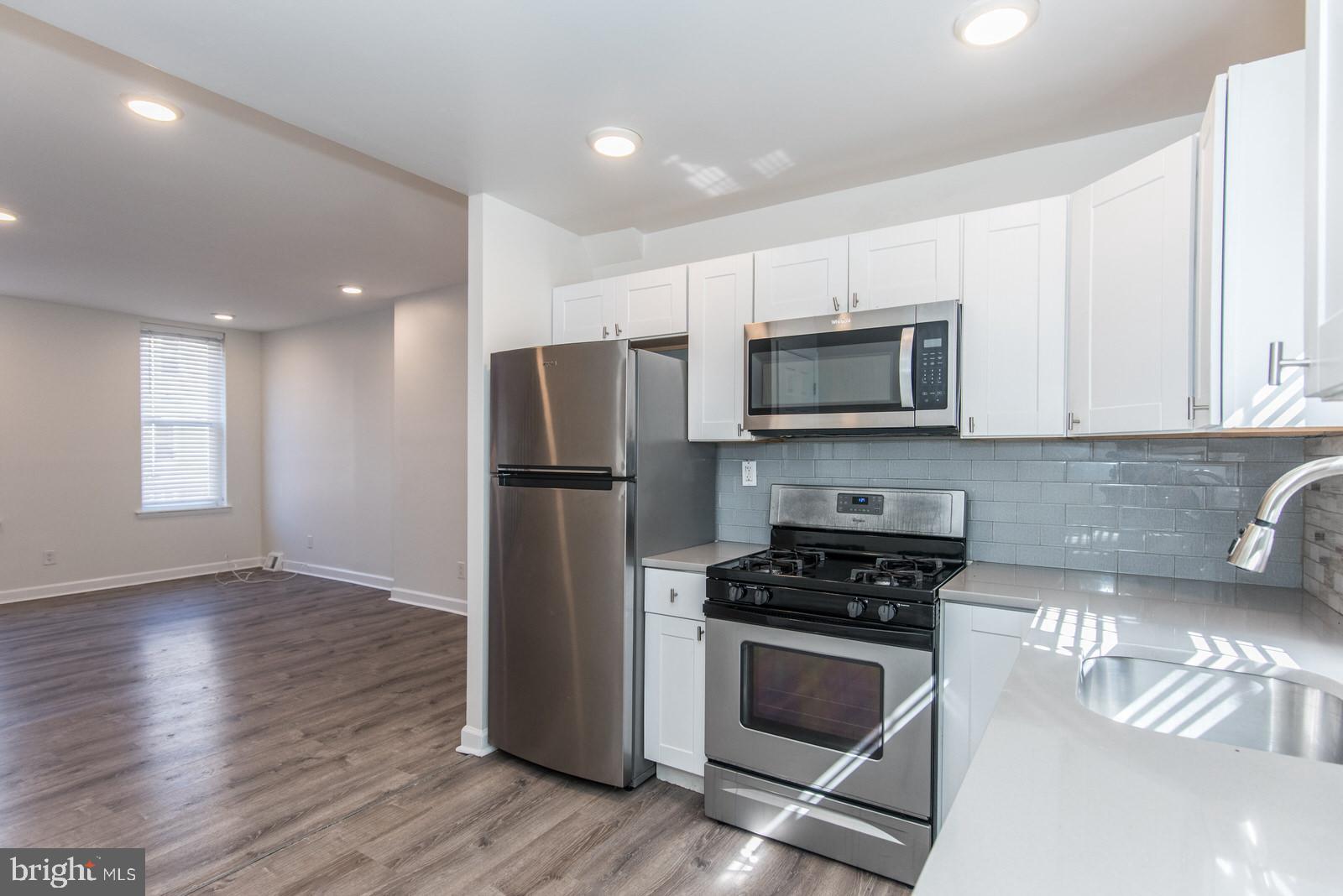 KENSINGTON - Residential