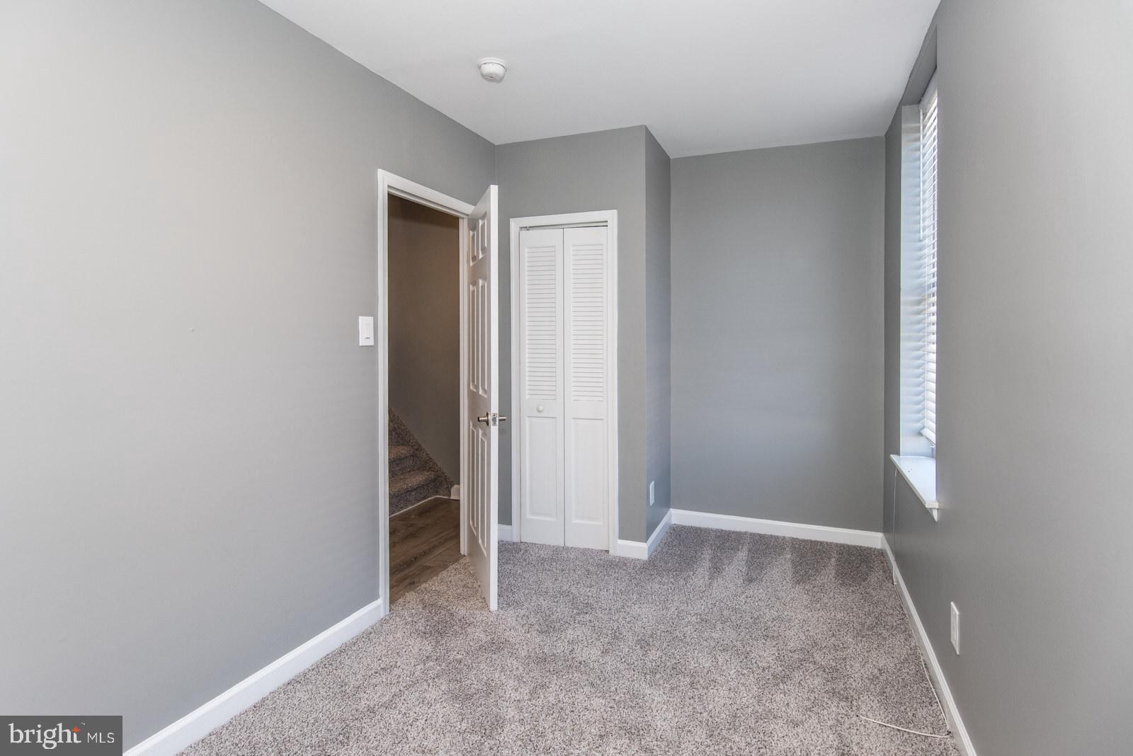 KENSINGTON - Residential