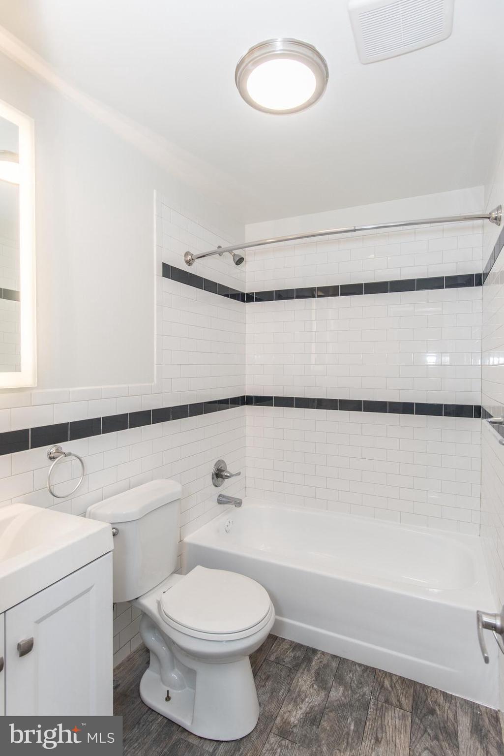 KENSINGTON - Residential