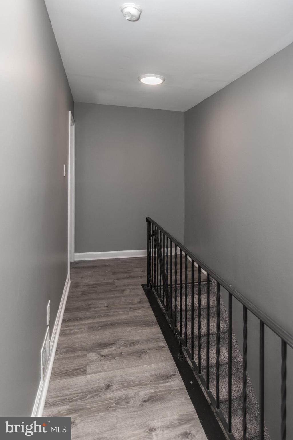 KENSINGTON - Residential