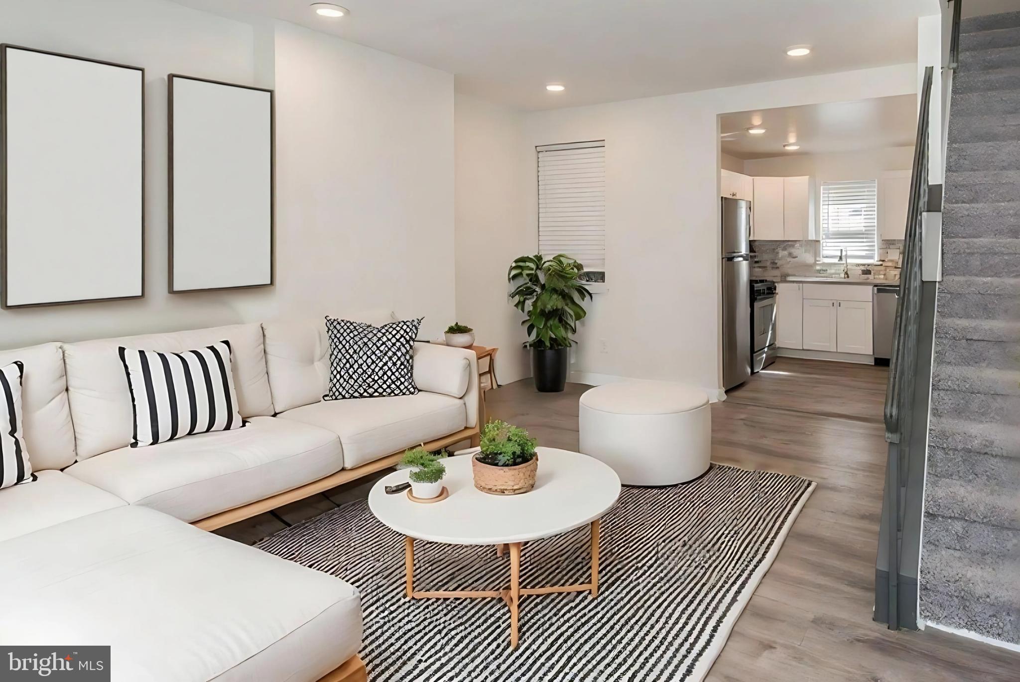 KENSINGTON - Residential