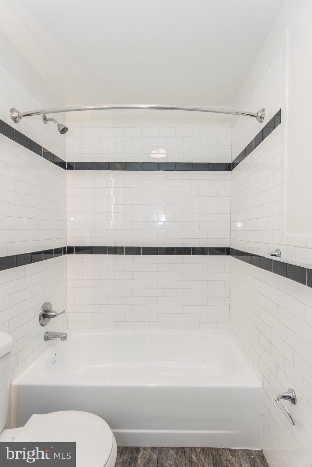 KENSINGTON - Residential