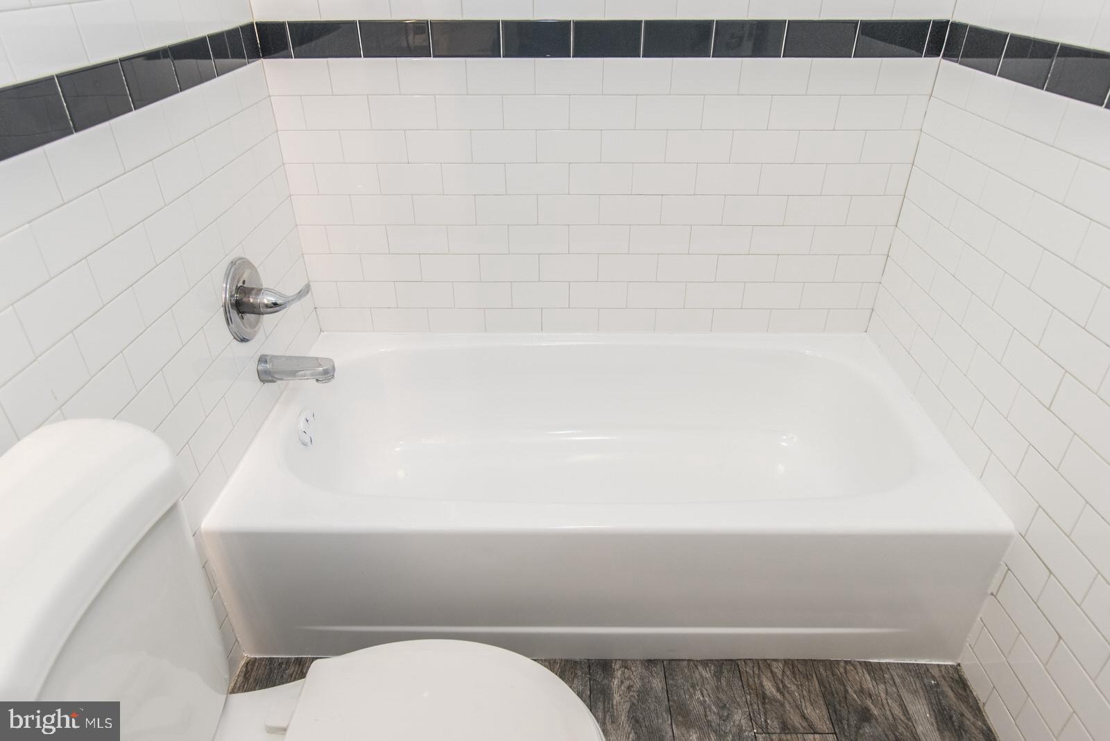 KENSINGTON - Residential