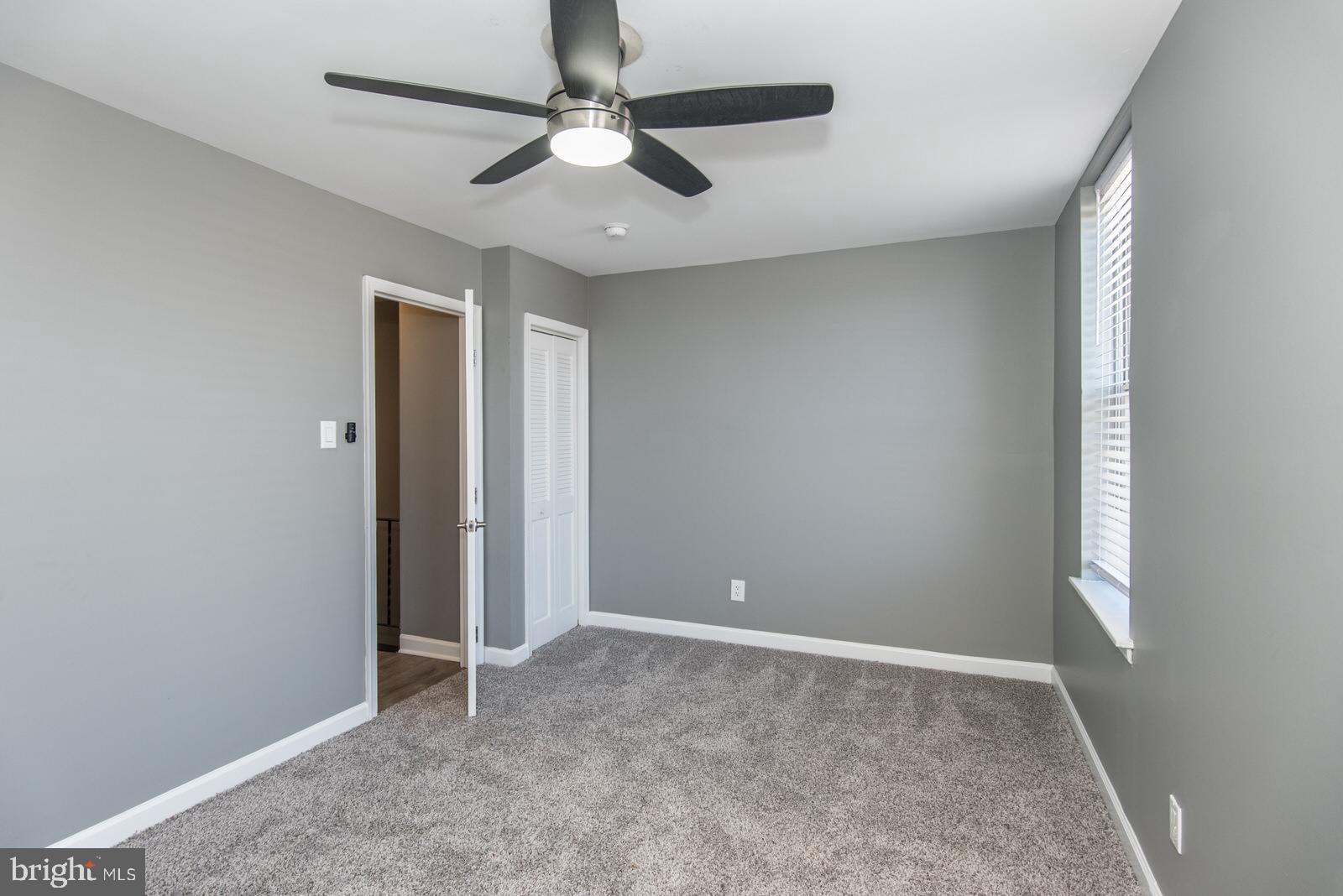 KENSINGTON - Residential