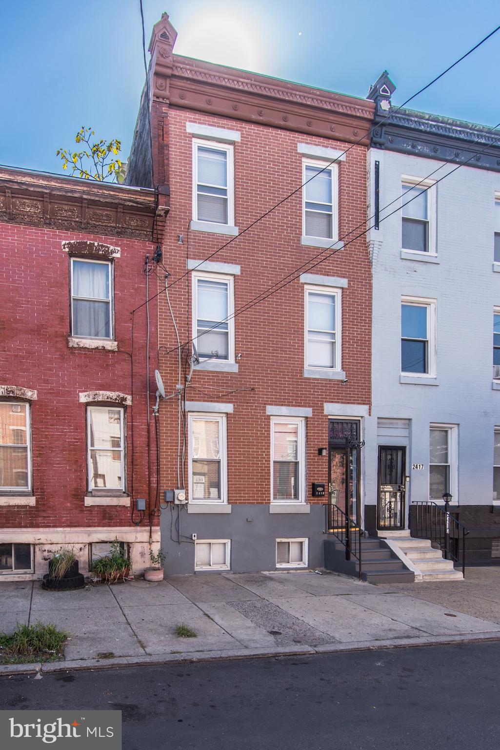 KENSINGTON - Residential