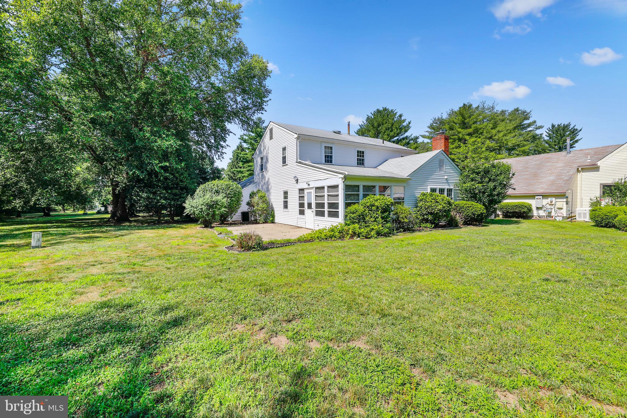 5 WESTWOOD COURT