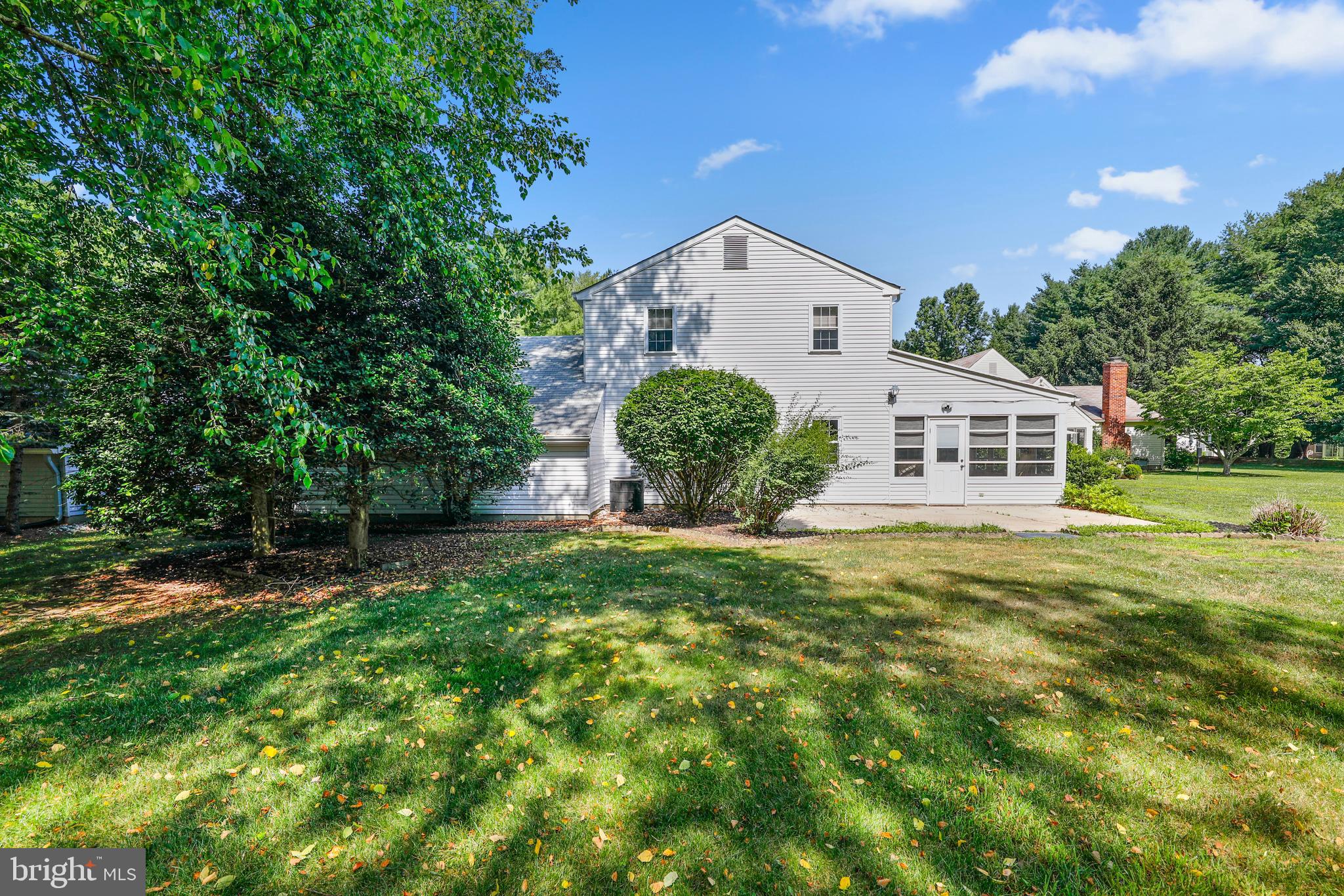 5 WESTWOOD COURT