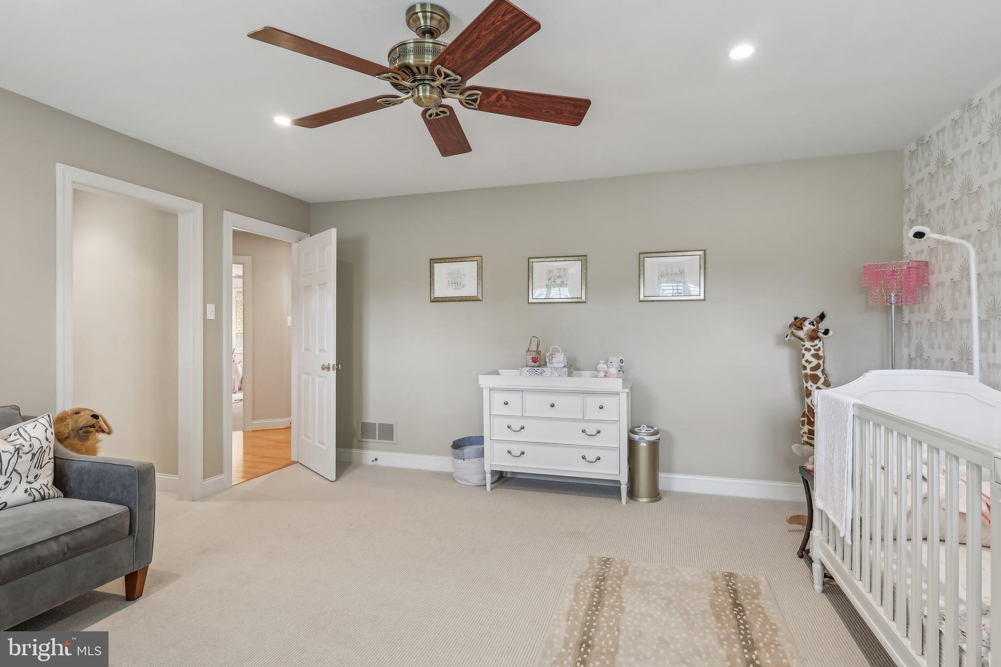 MEADOWBROOK FARM - Residential
