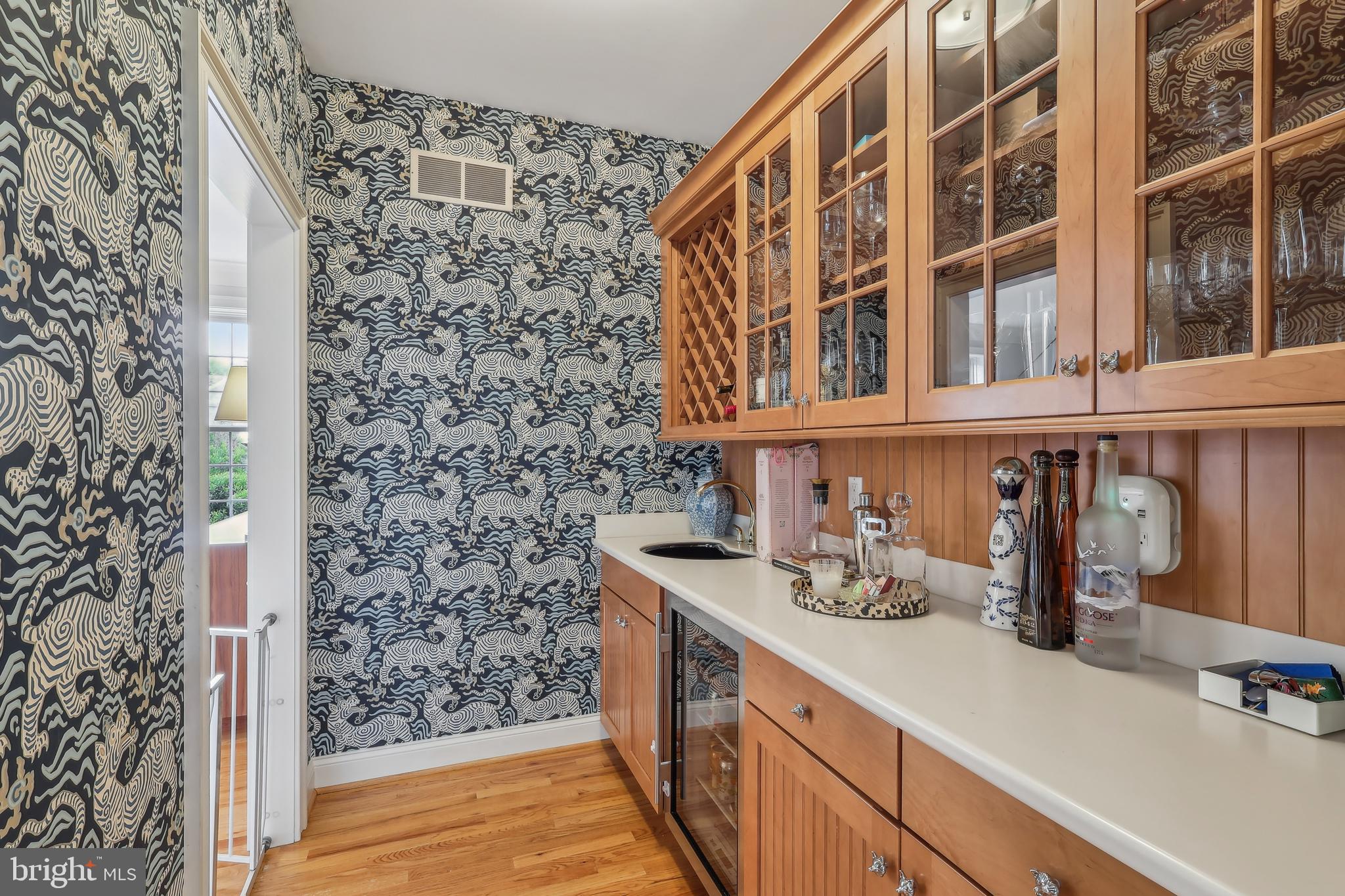 MEADOWBROOK FARM - Residential