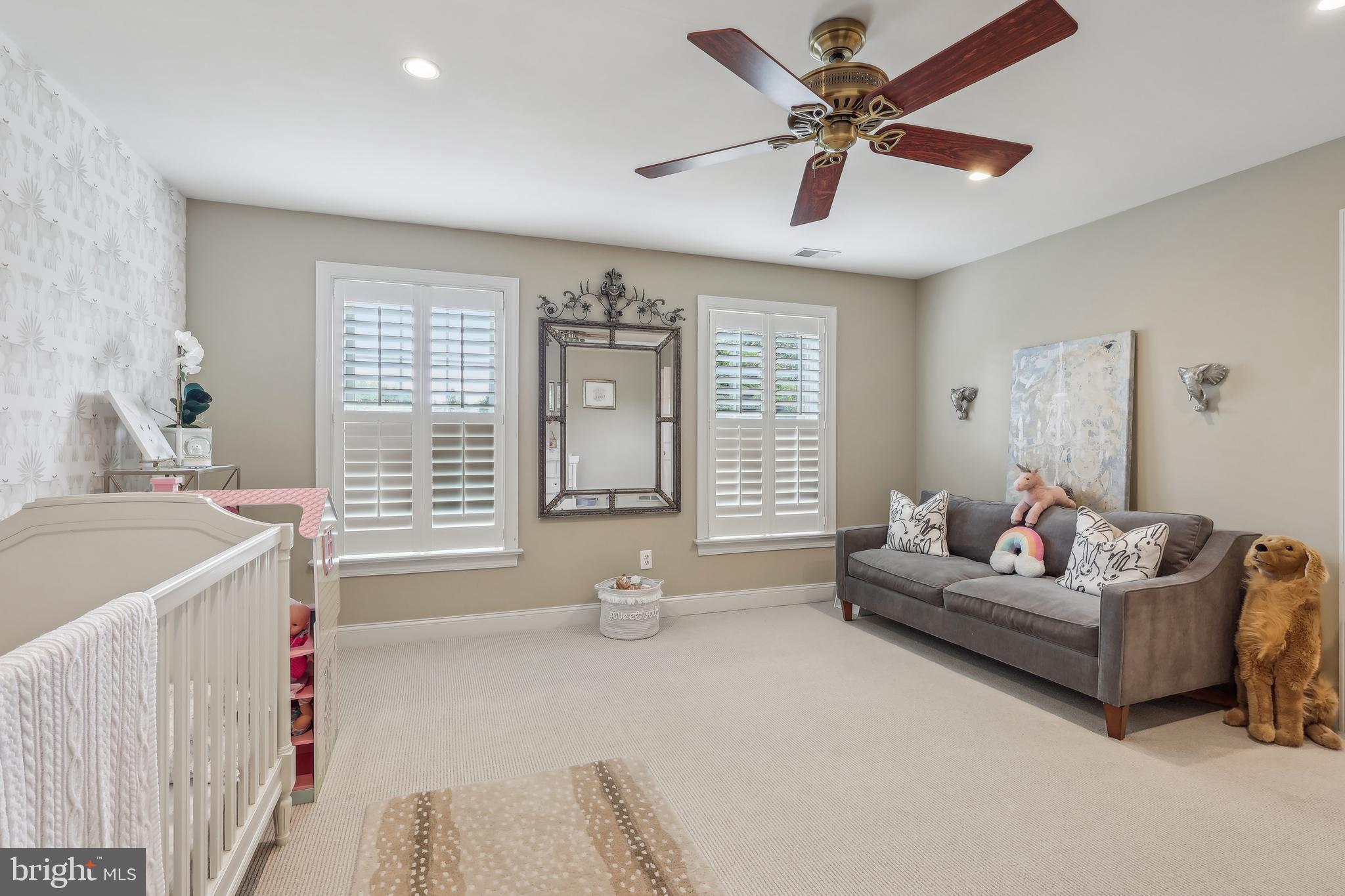 MEADOWBROOK FARM - Residential