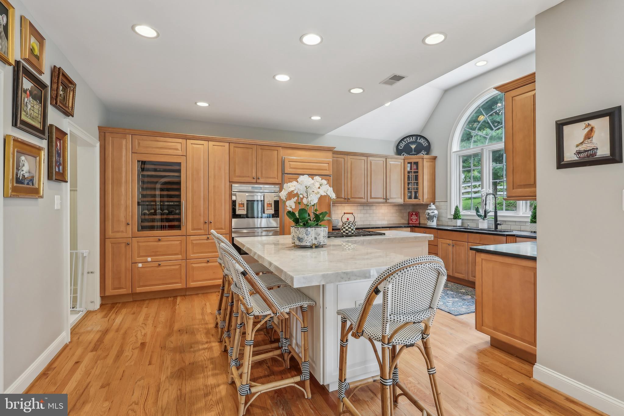 MEADOWBROOK FARM - Residential