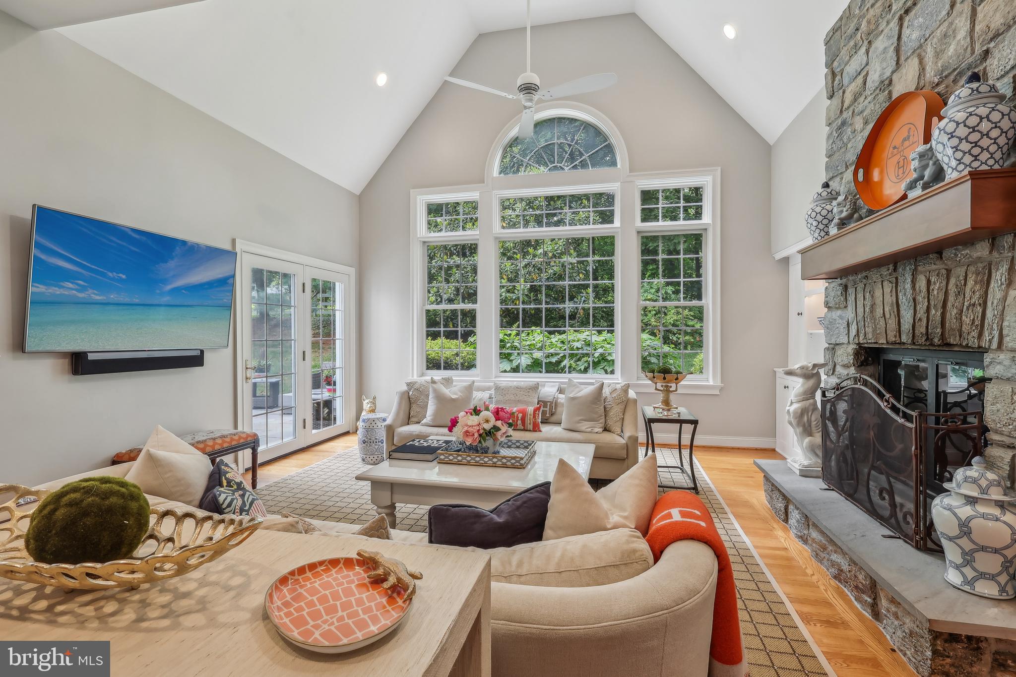 MEADOWBROOK FARM - Residential