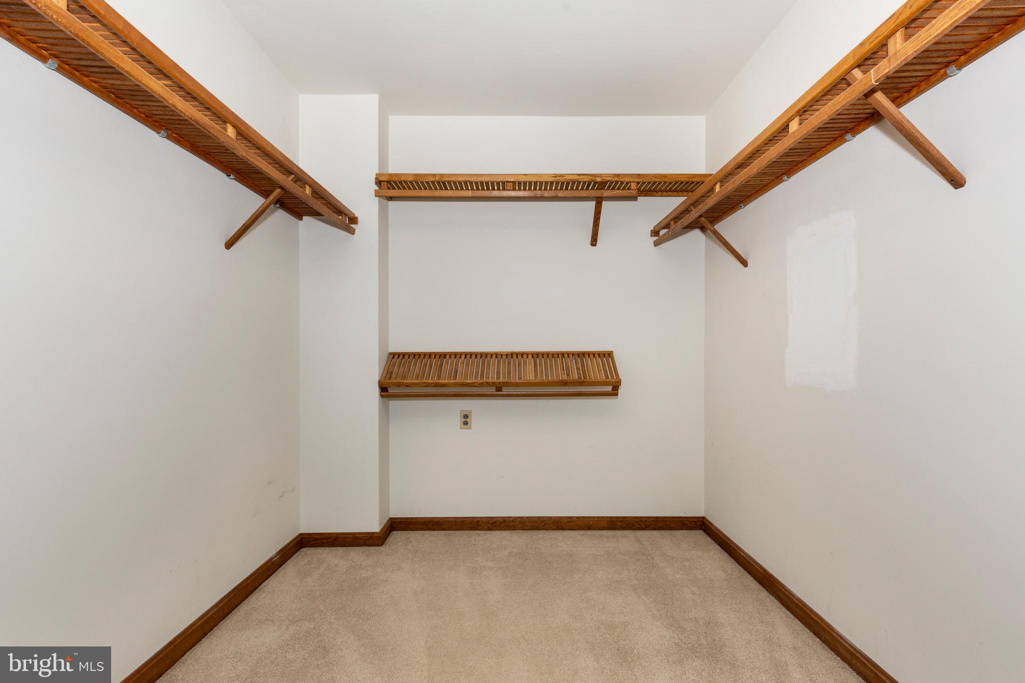 WATERFORD HILLS - Residential