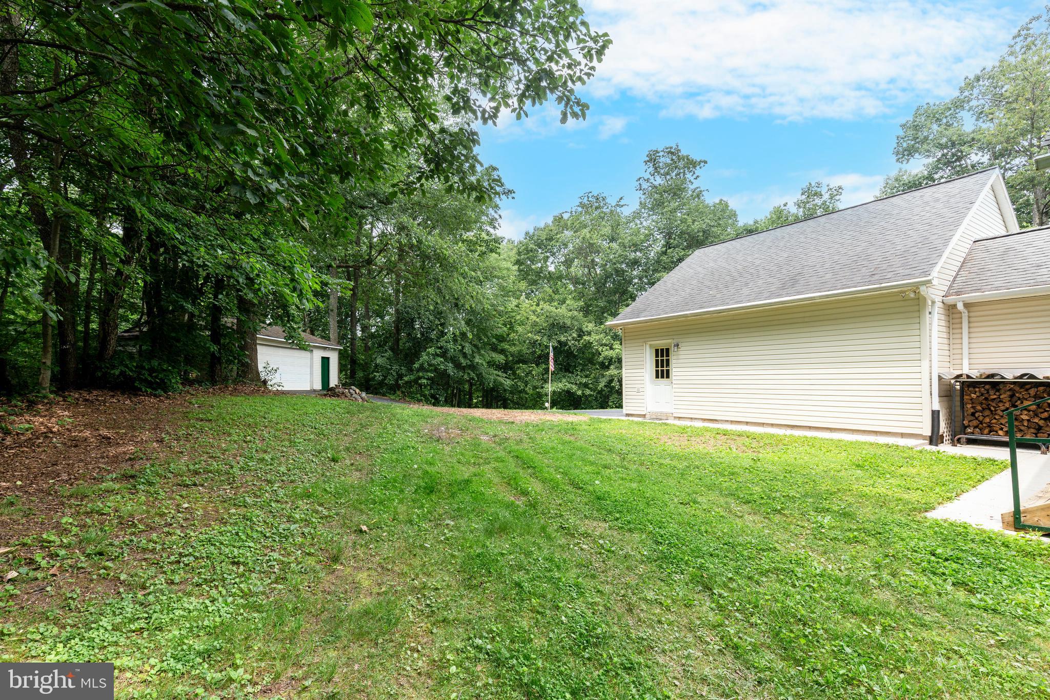 WATERFORD HILLS - Residential