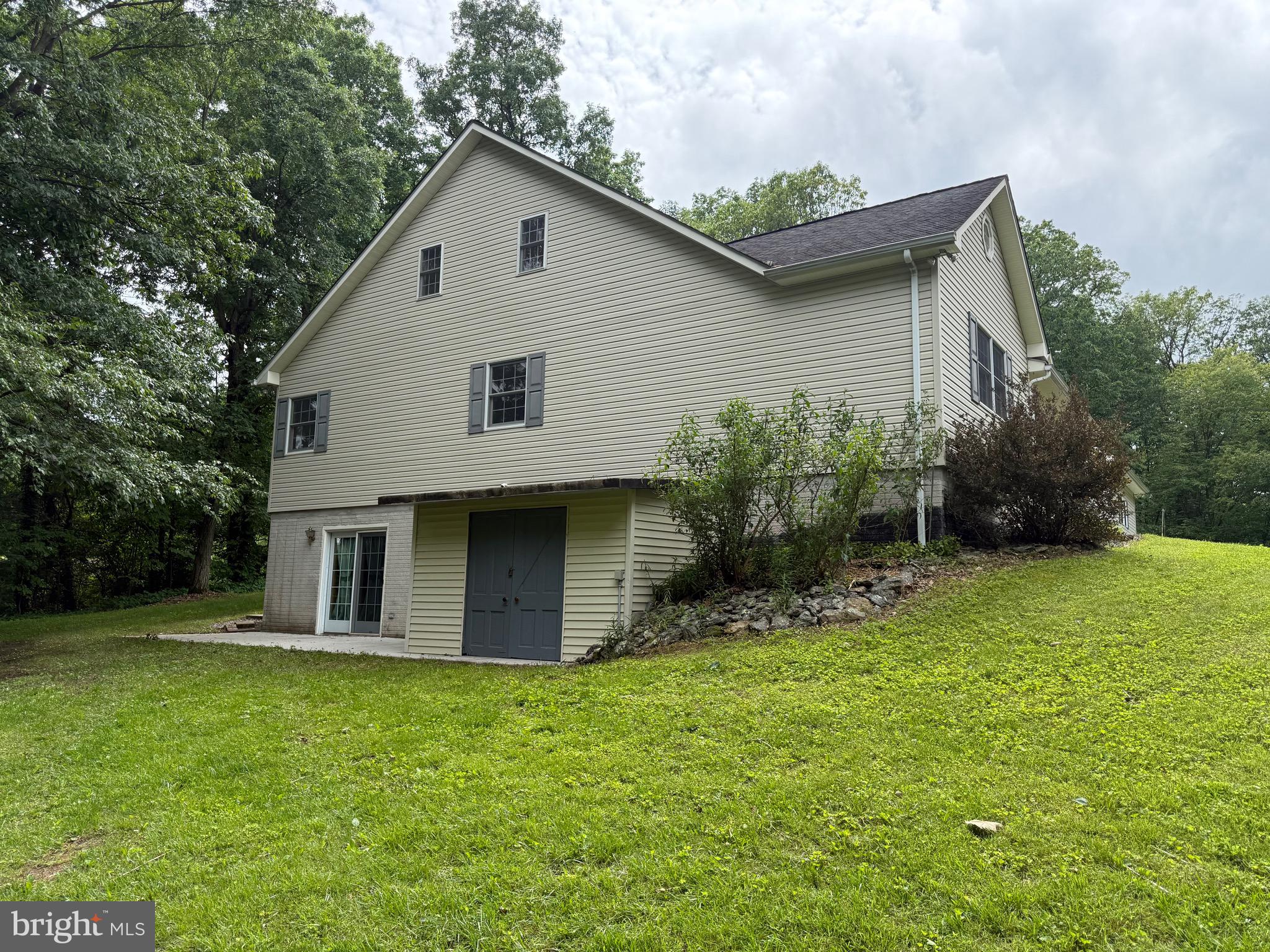 1281 GUADELUPE DRIVE