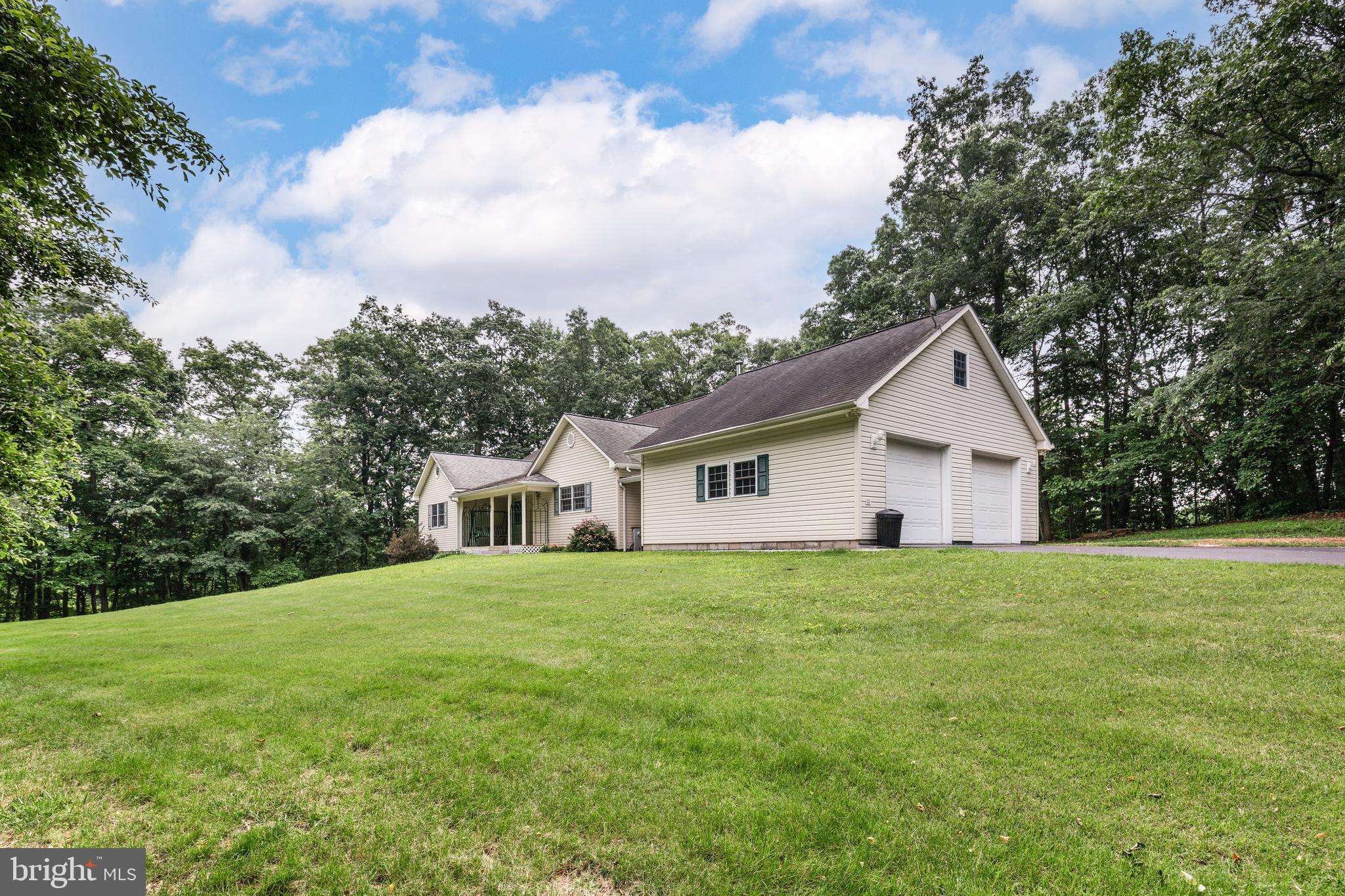 WATERFORD HILLS - Residential