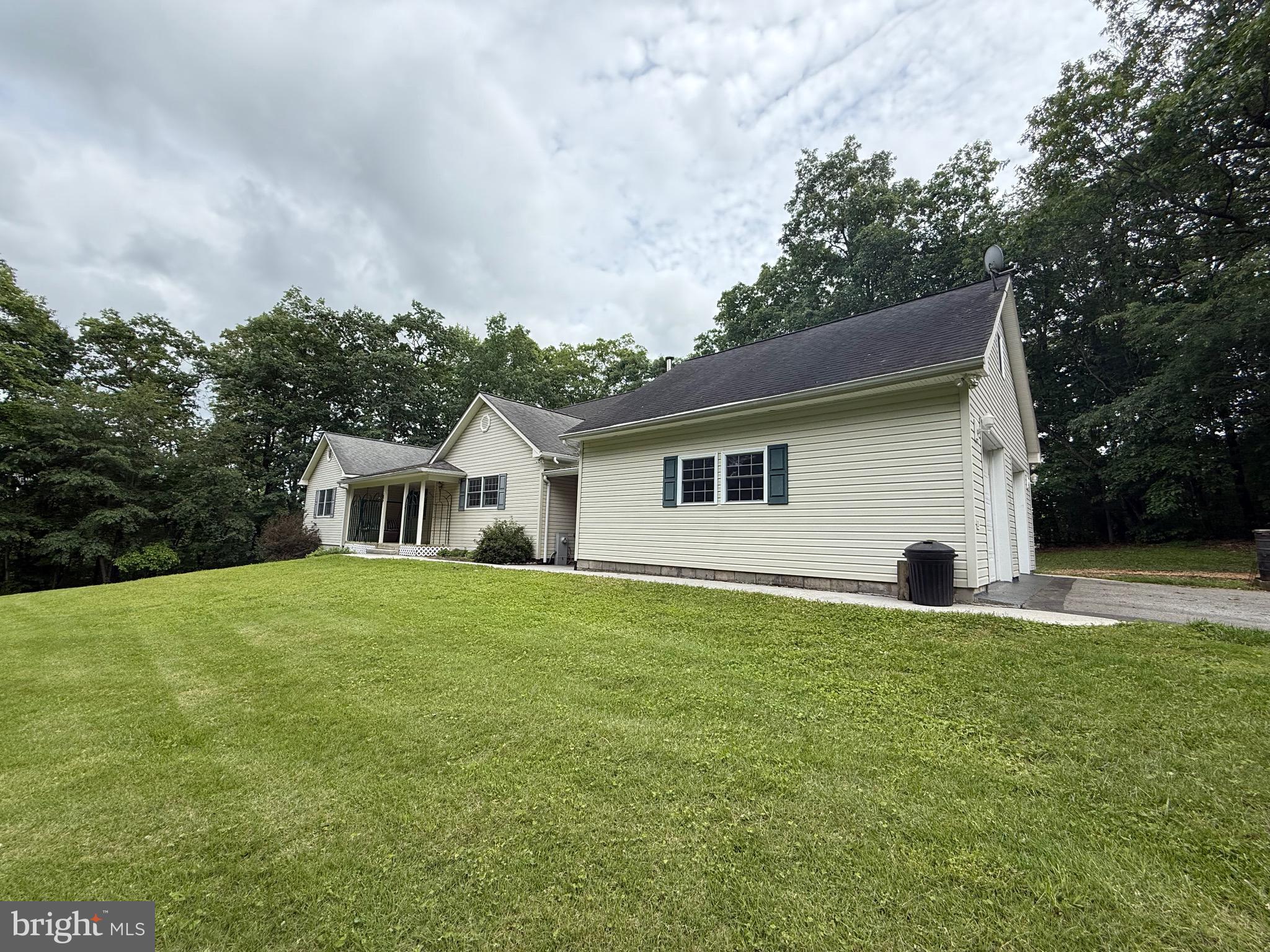 WATERFORD HILLS - Residential