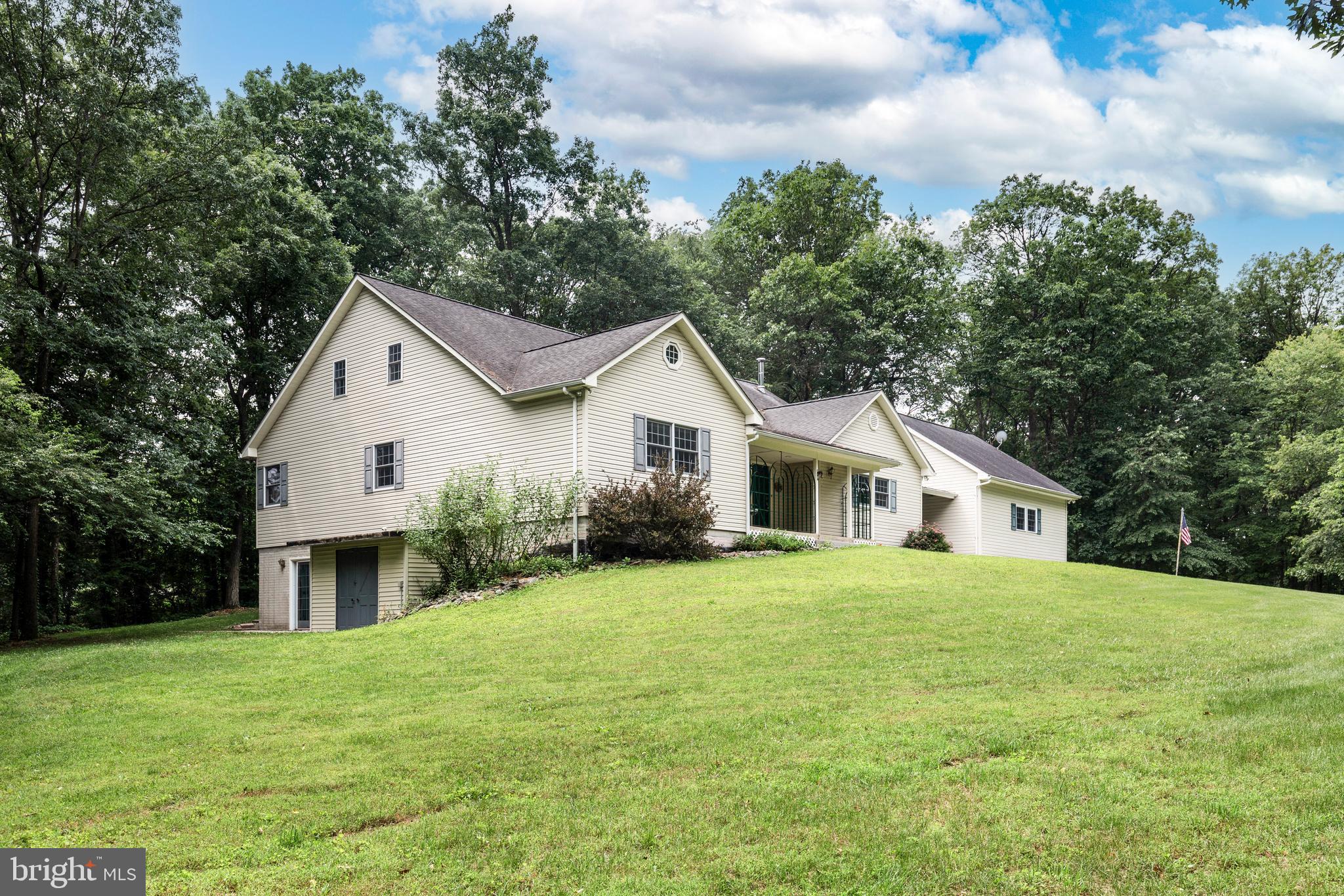 WATERFORD HILLS - Residential