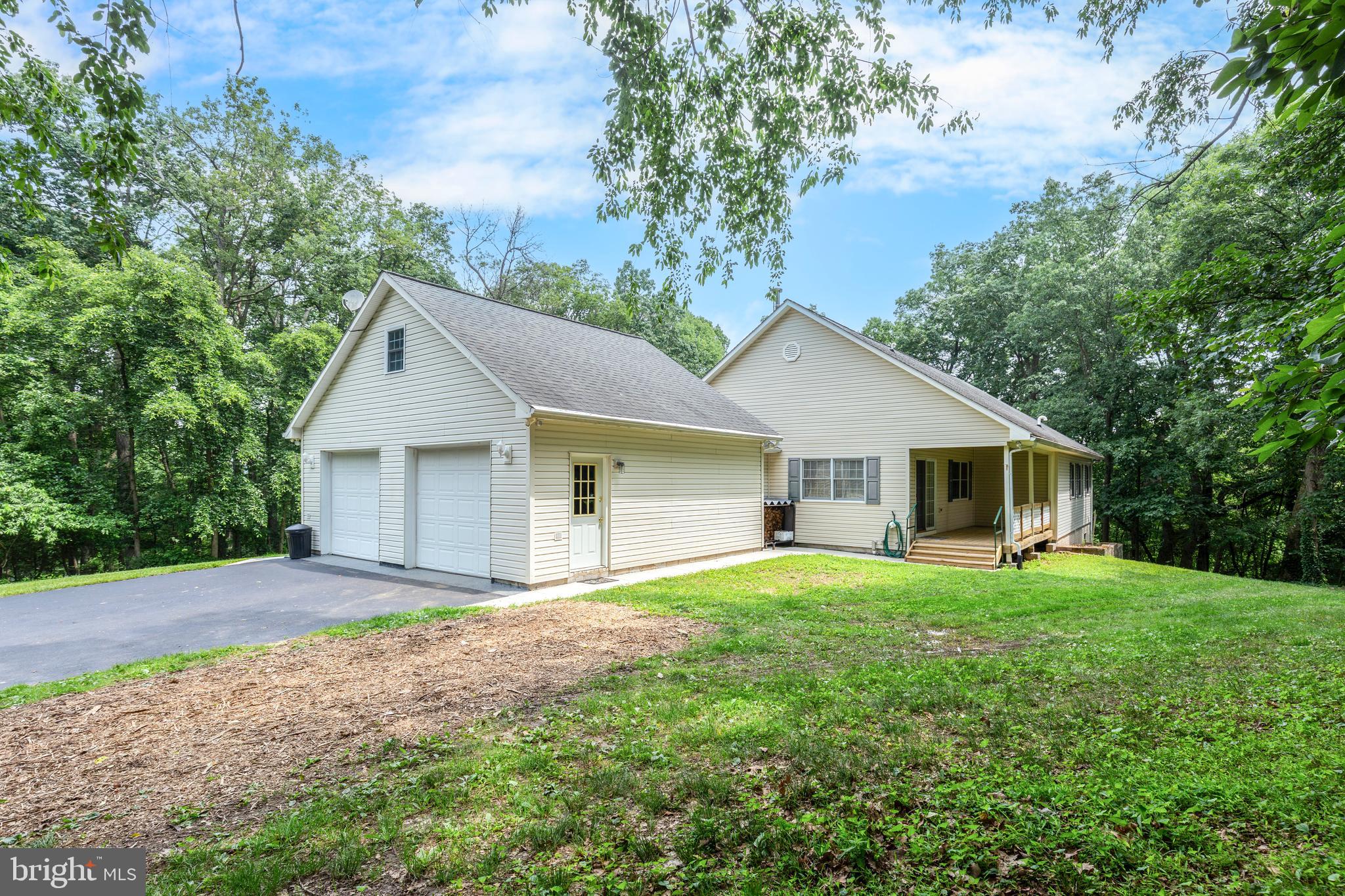 WATERFORD HILLS - Residential