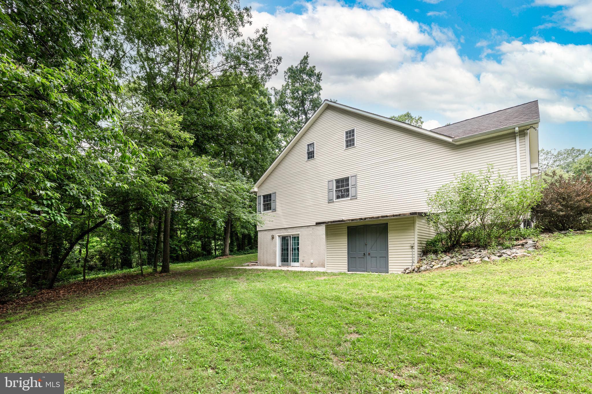 WATERFORD HILLS - Residential