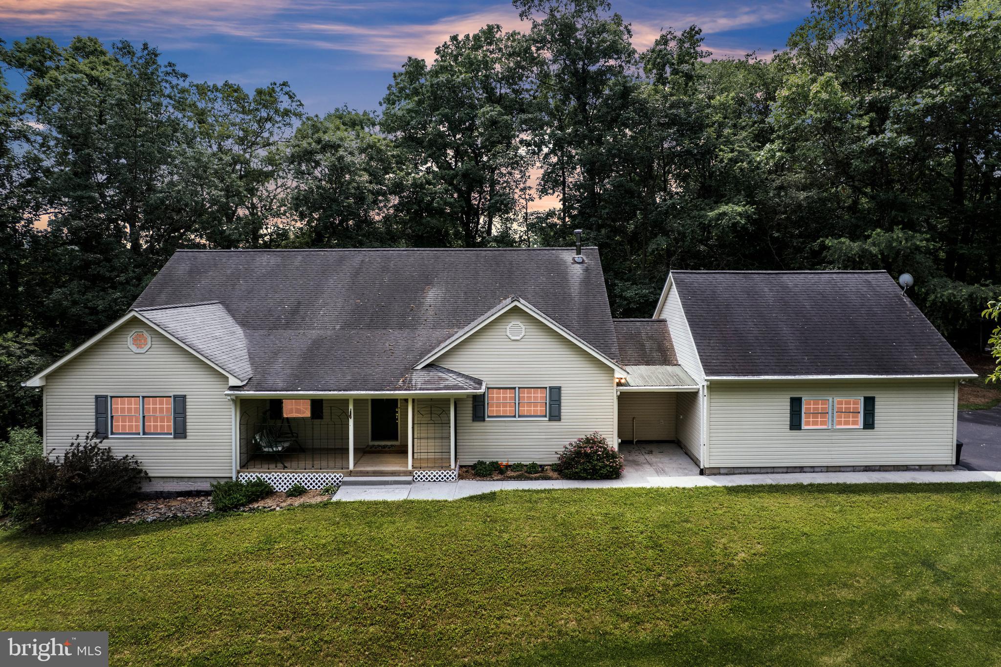 WATERFORD HILLS - Residential