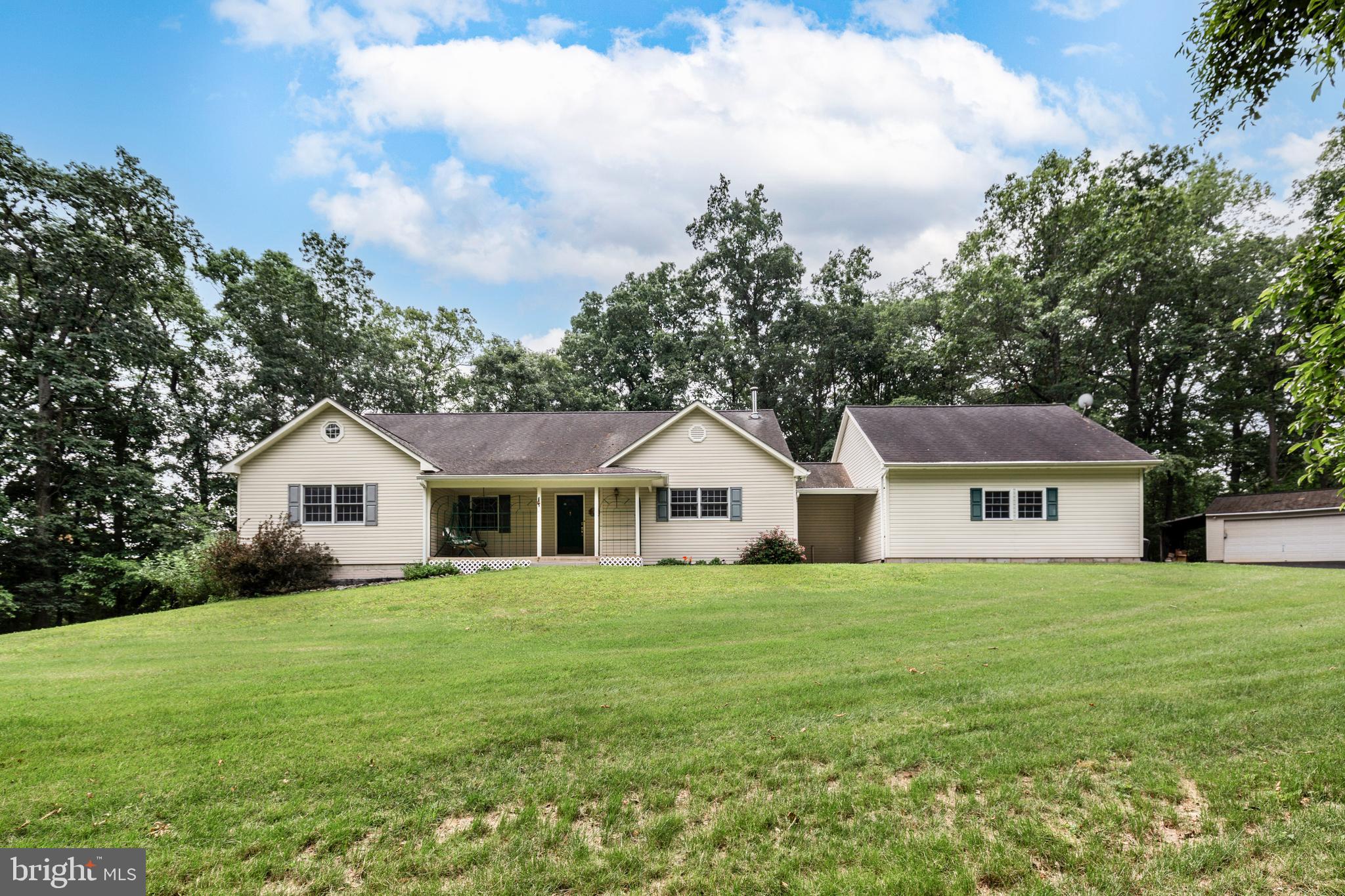 WATERFORD HILLS - Residential