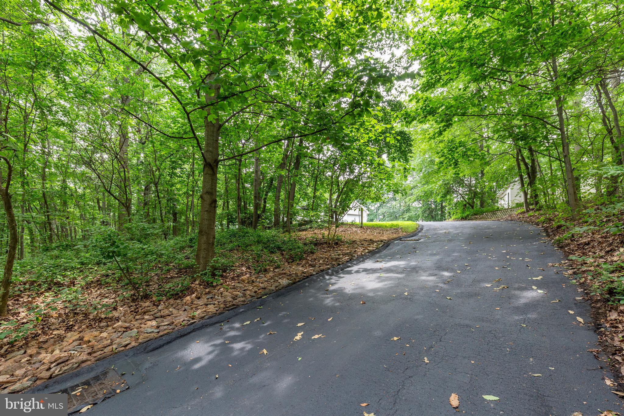 WATERFORD HILLS - Residential