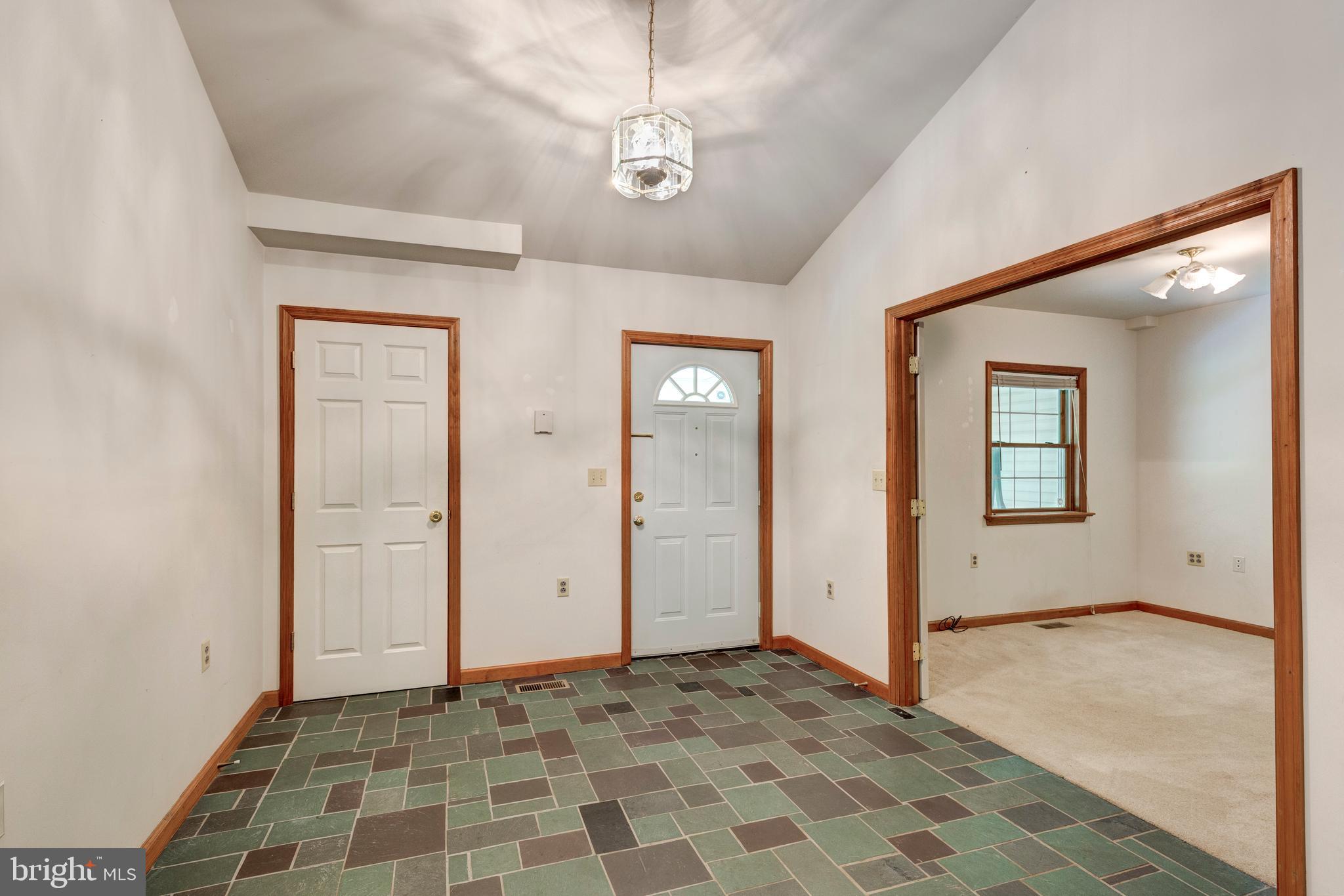 WATERFORD HILLS - Residential