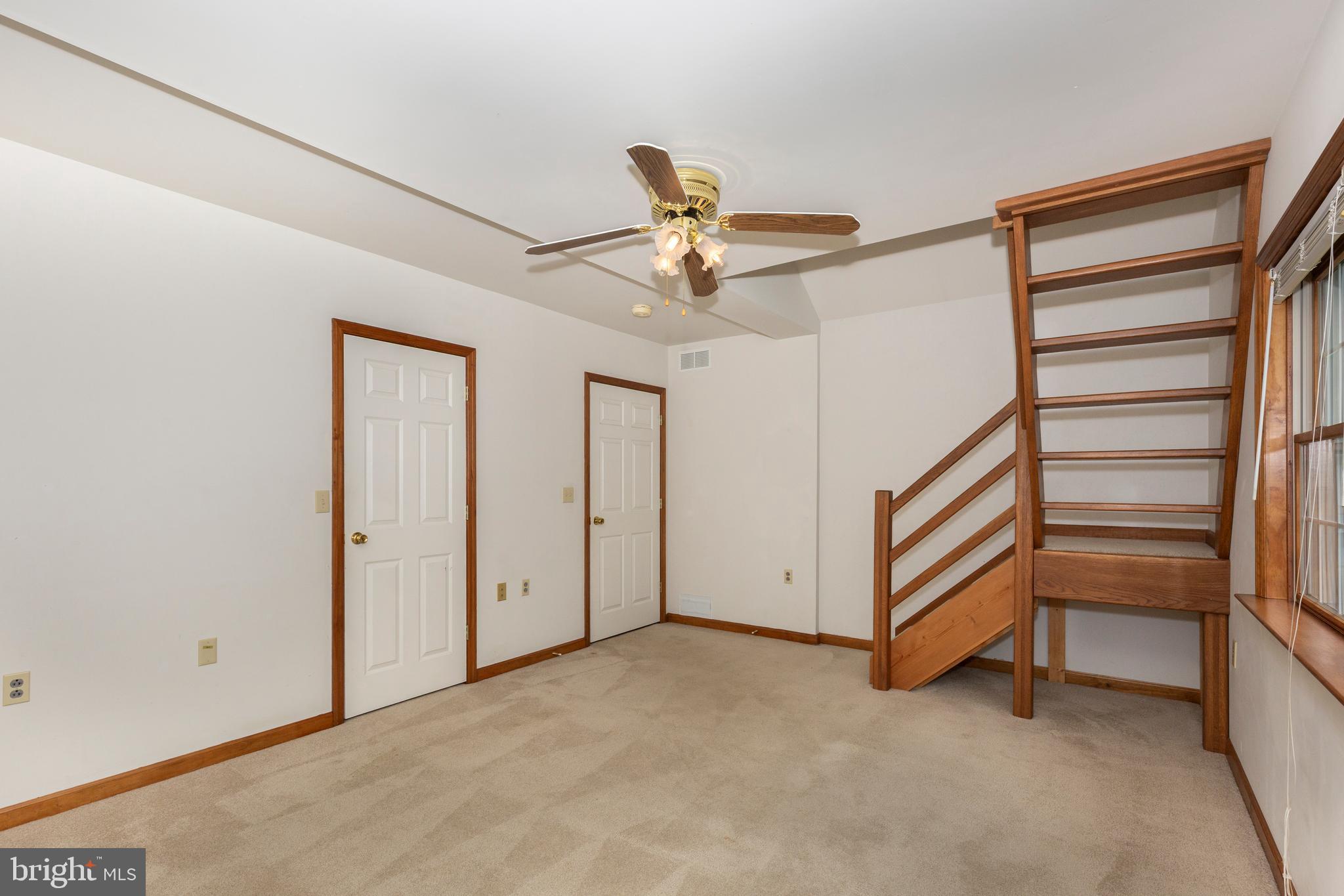 WATERFORD HILLS - Residential