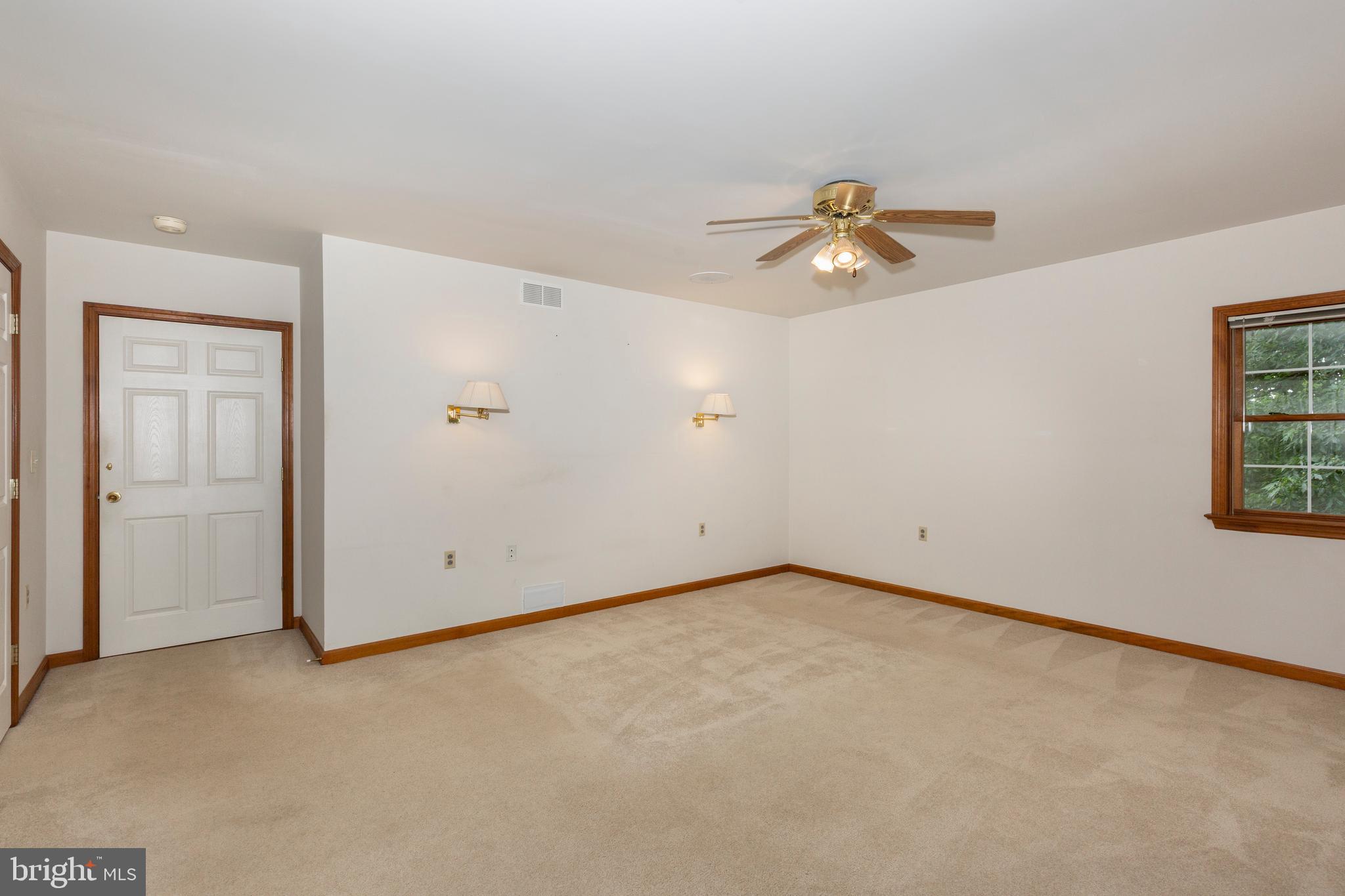 WATERFORD HILLS - Residential