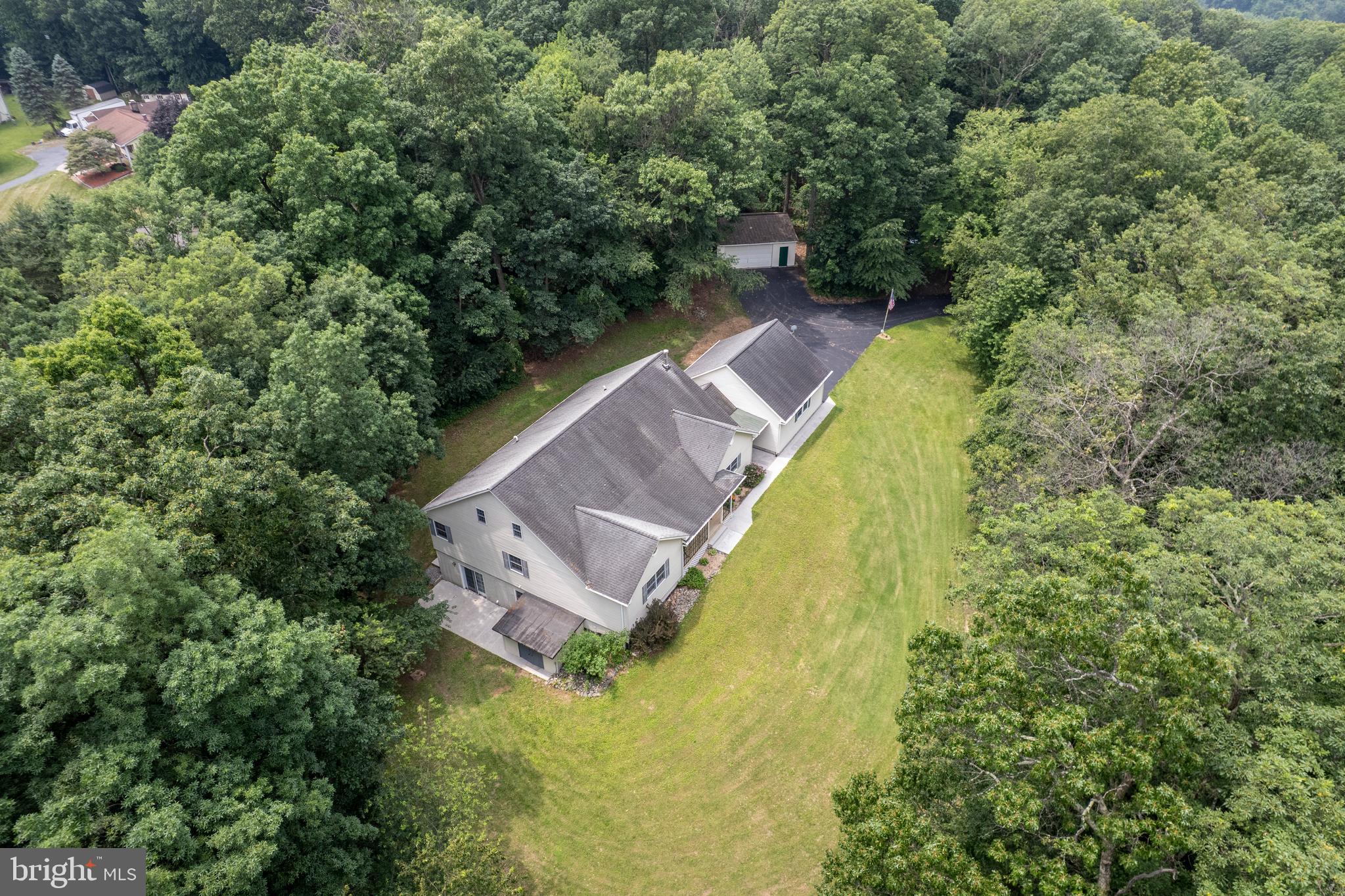 WATERFORD HILLS - Residential