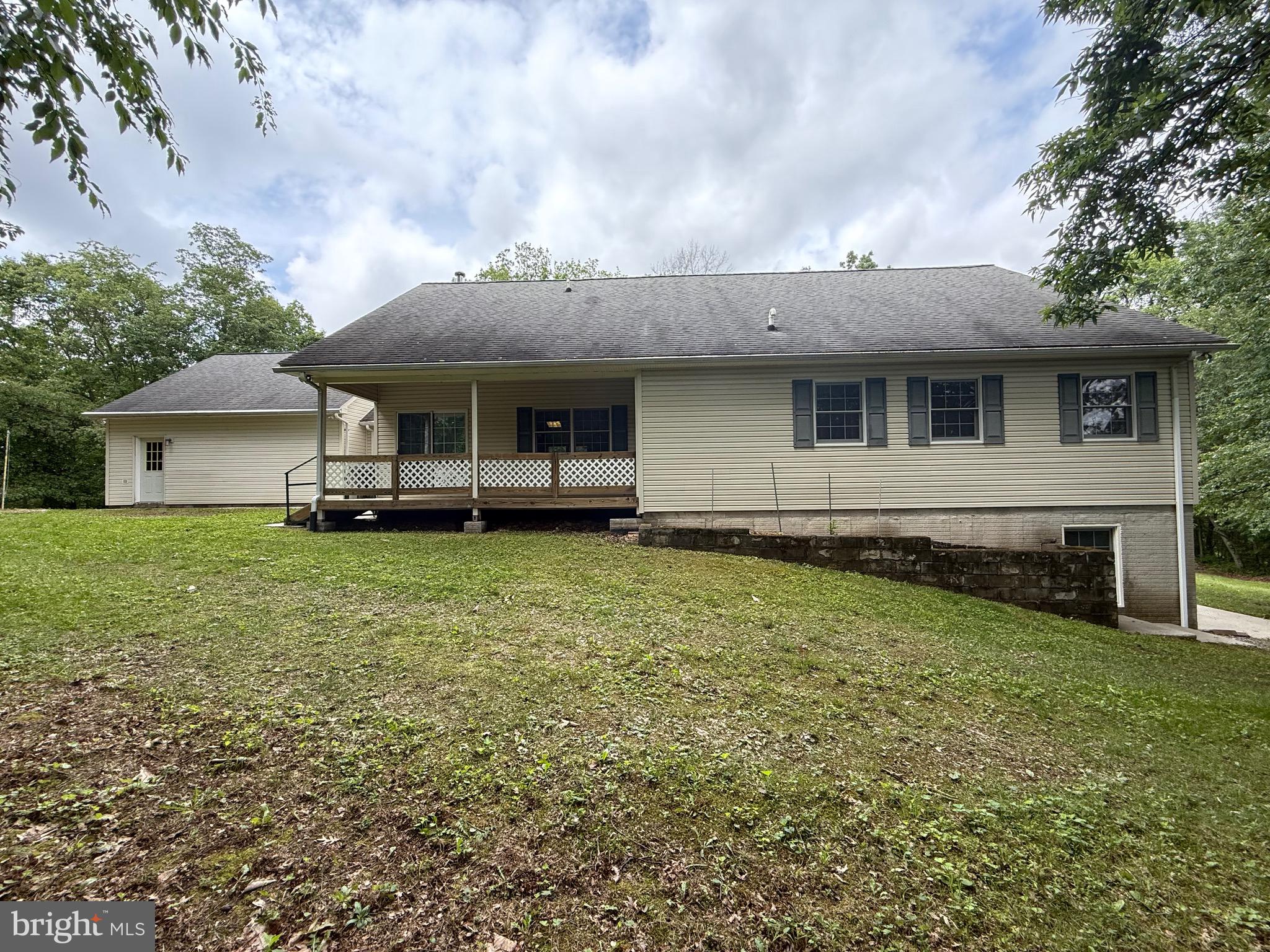 WATERFORD HILLS - Residential