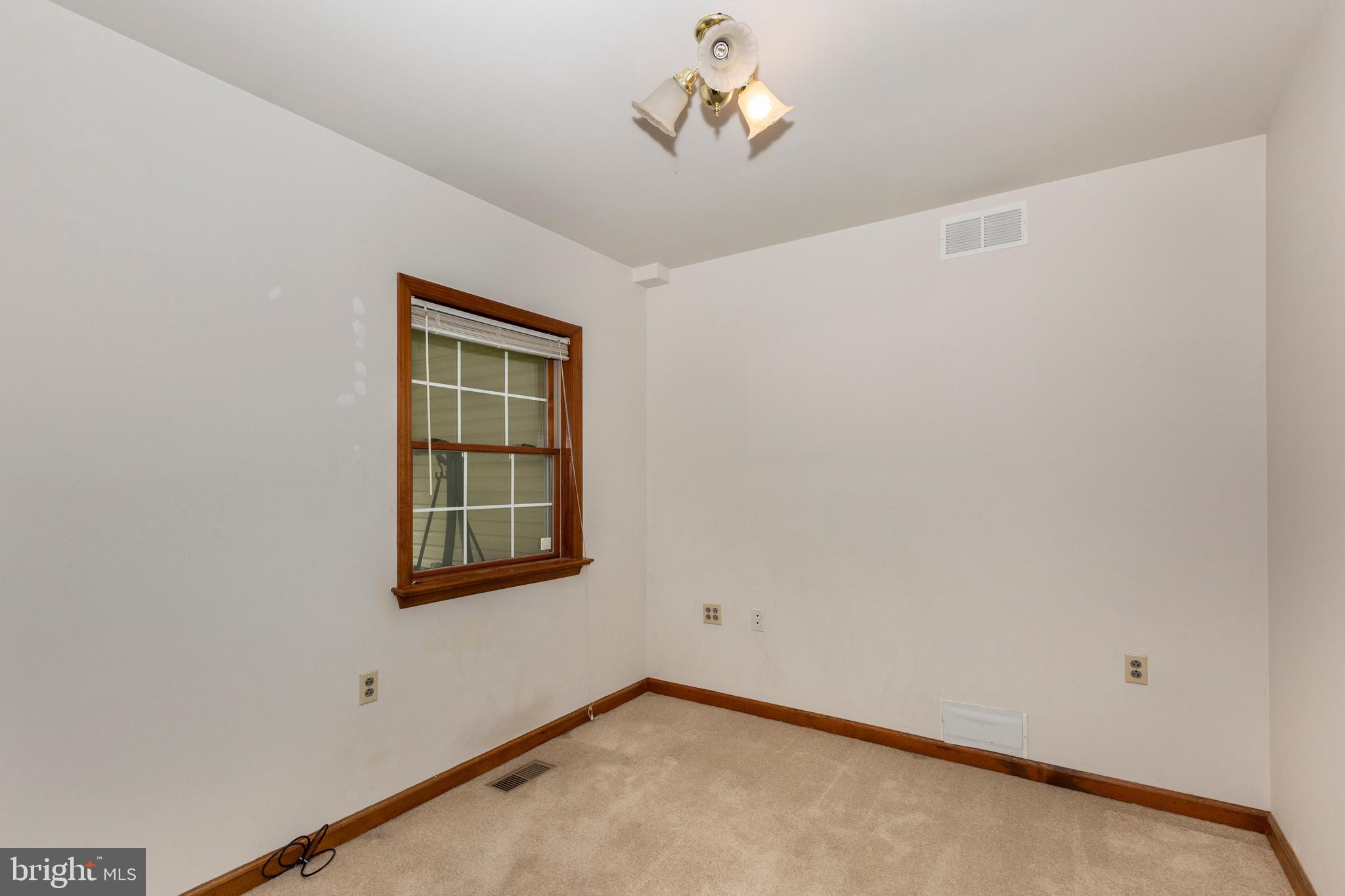 WATERFORD HILLS - Residential