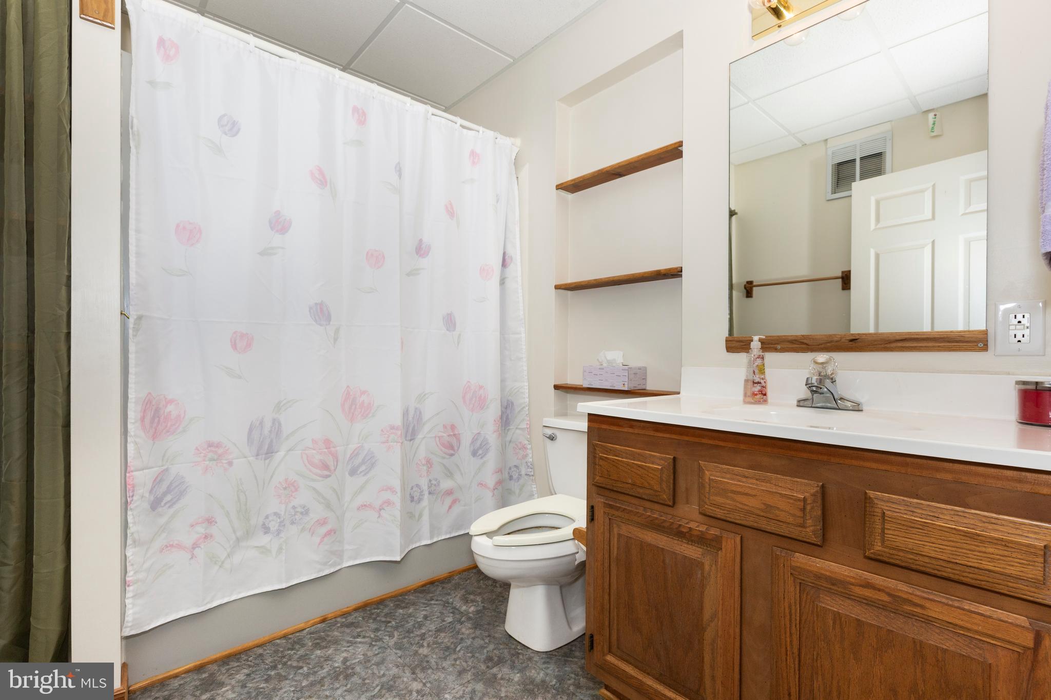 WATERFORD HILLS - Residential