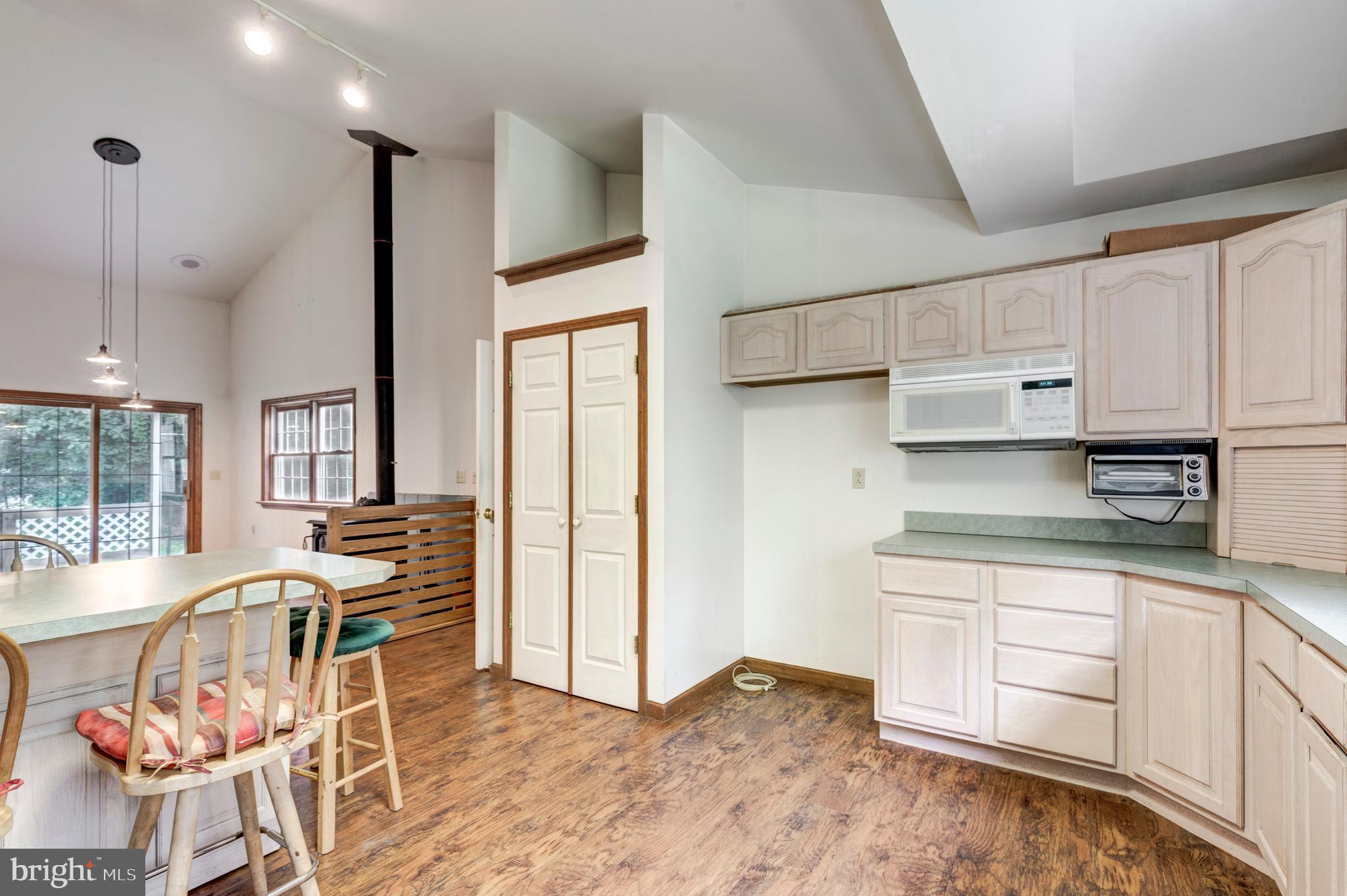 WATERFORD HILLS - Residential