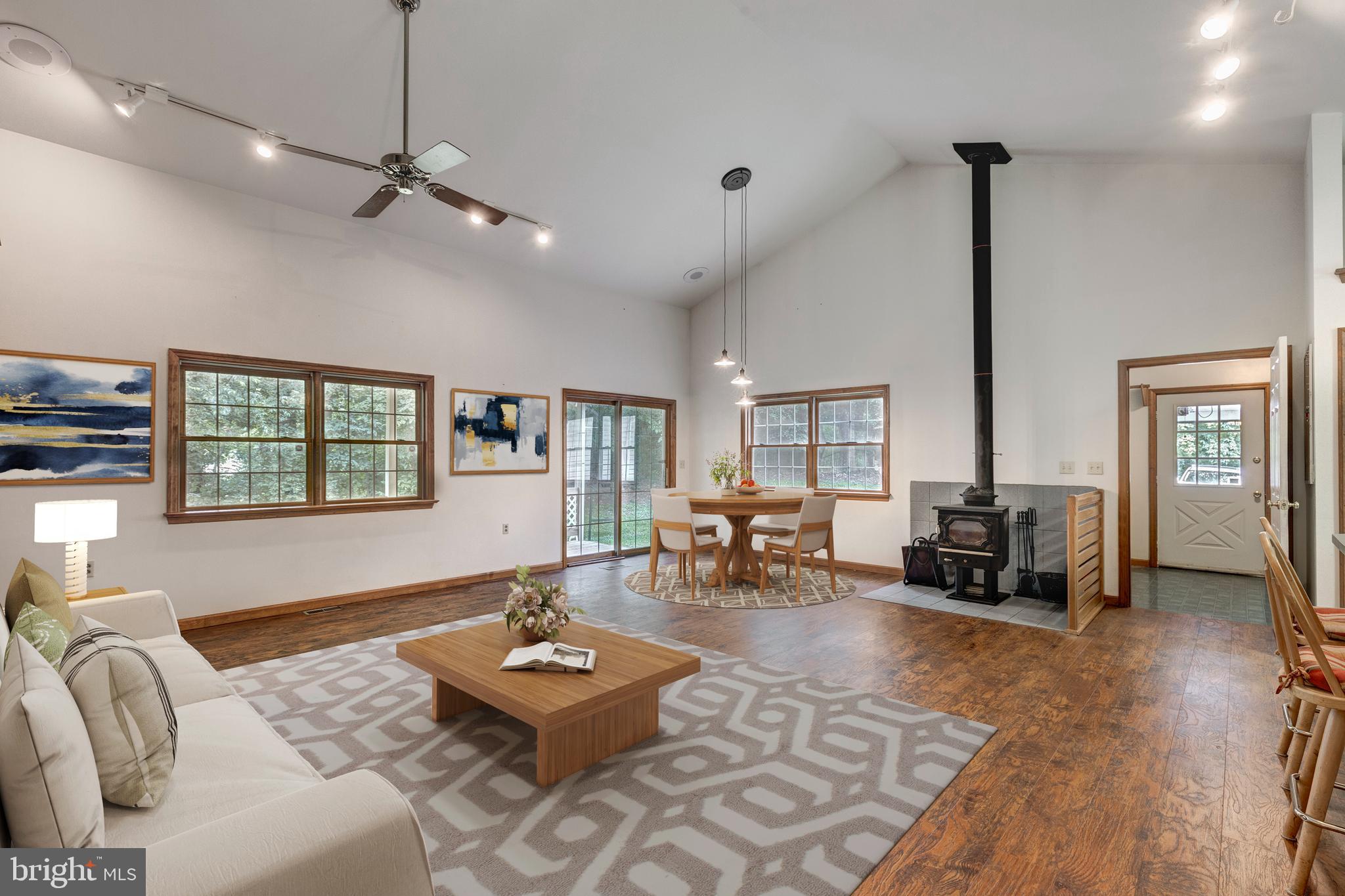 WATERFORD HILLS - Residential