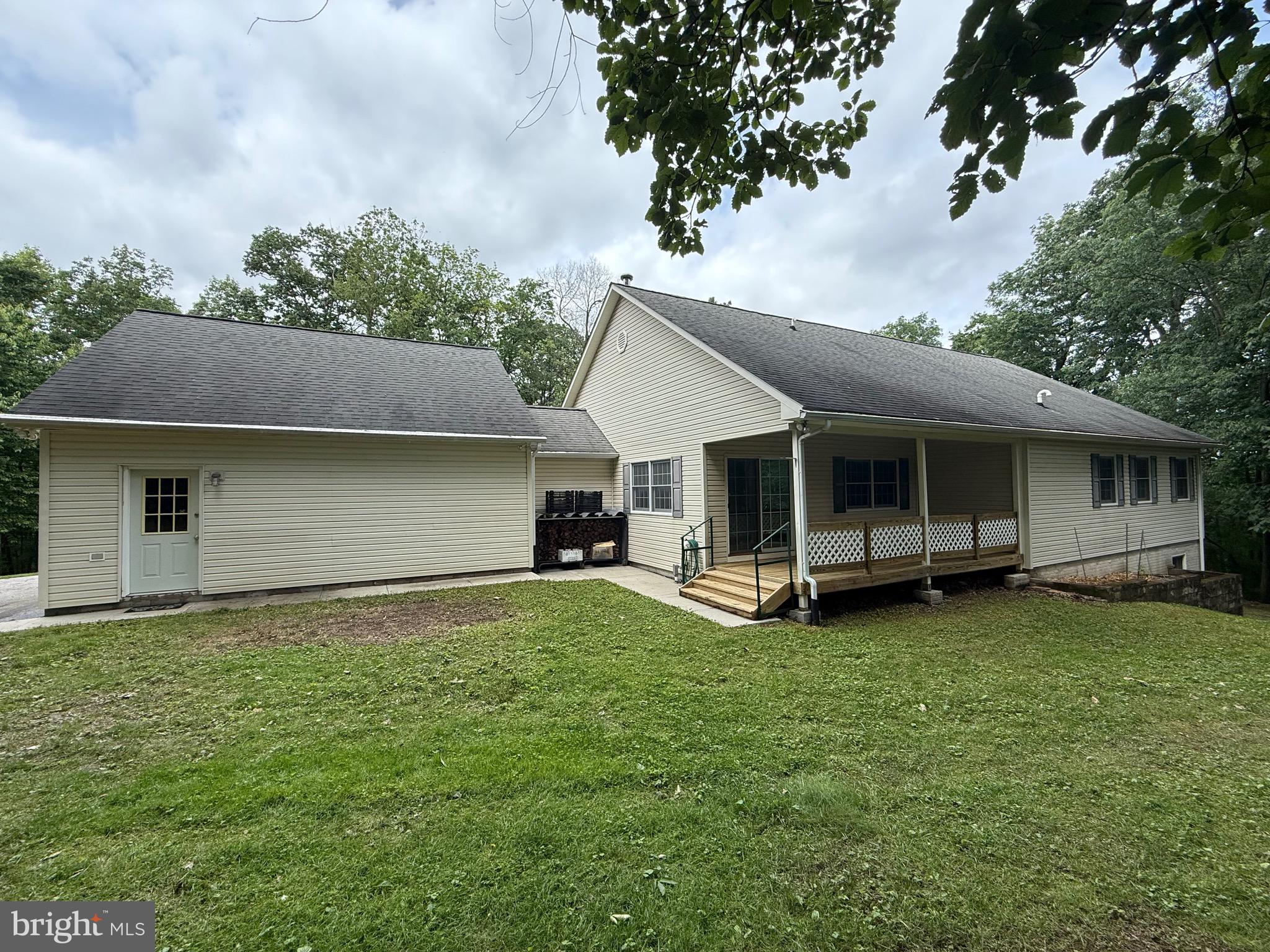 WATERFORD HILLS - Residential