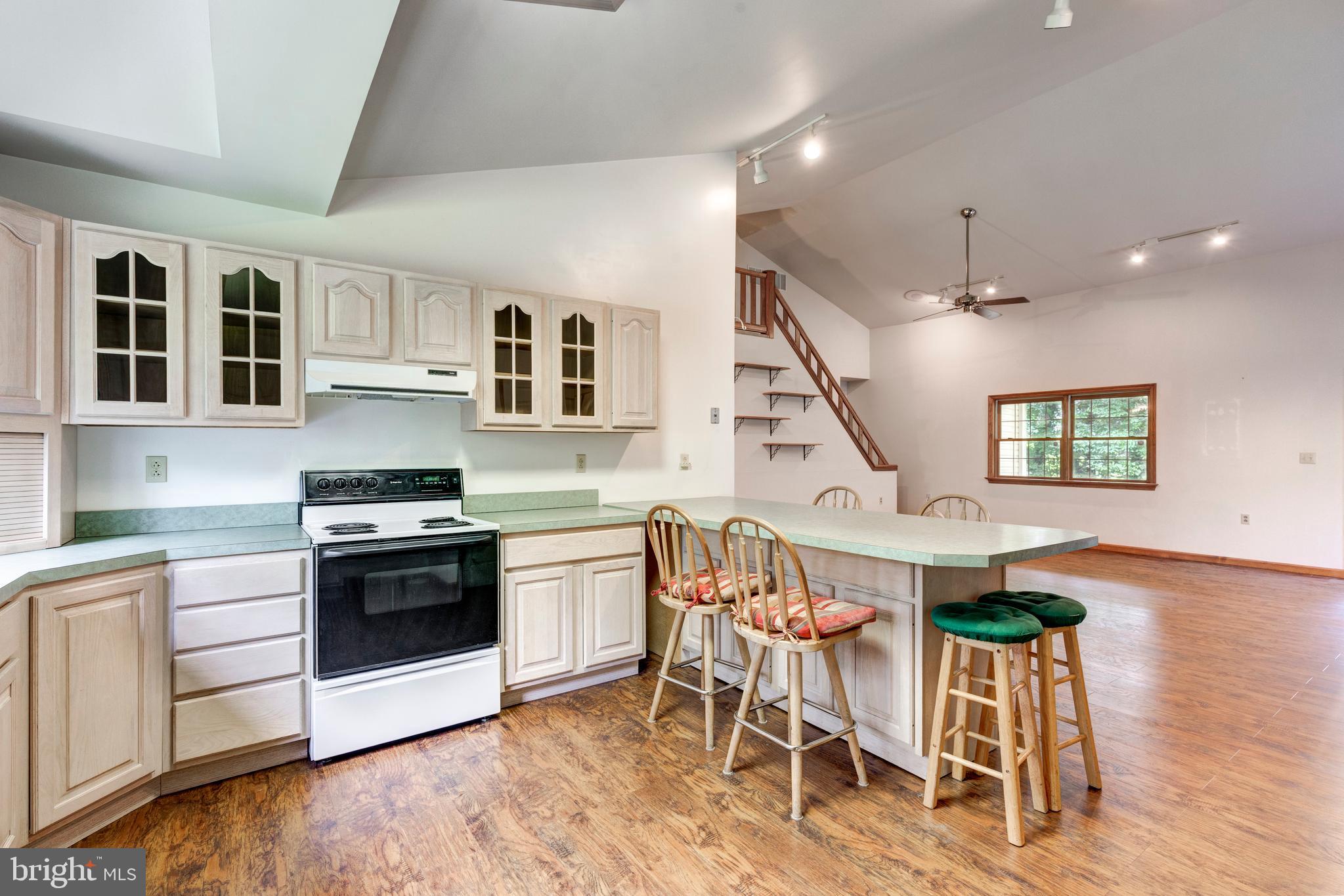 WATERFORD HILLS - Residential