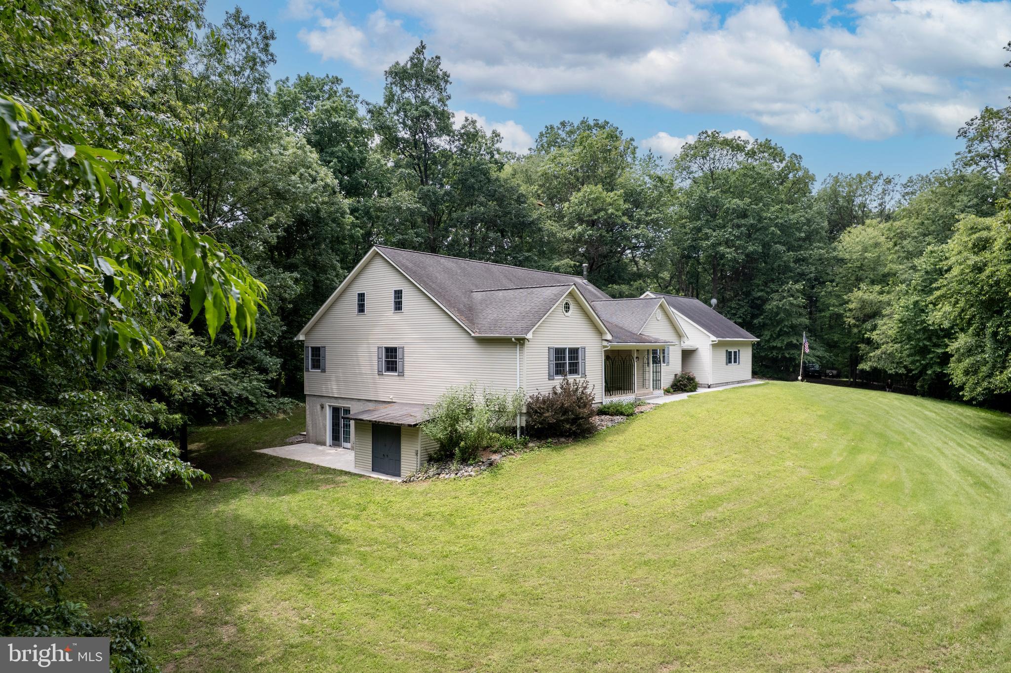 WATERFORD HILLS - Residential