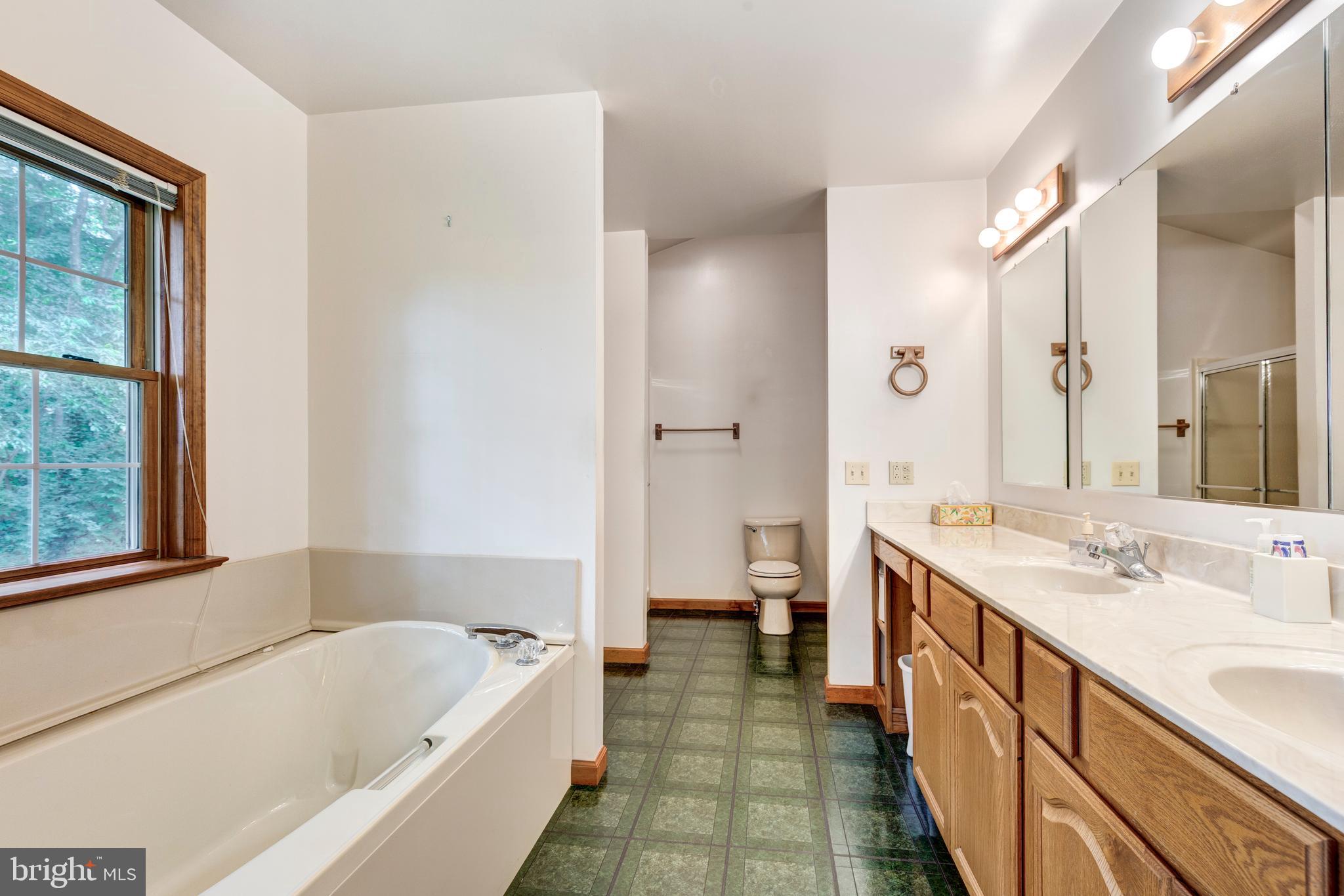 WATERFORD HILLS - Residential