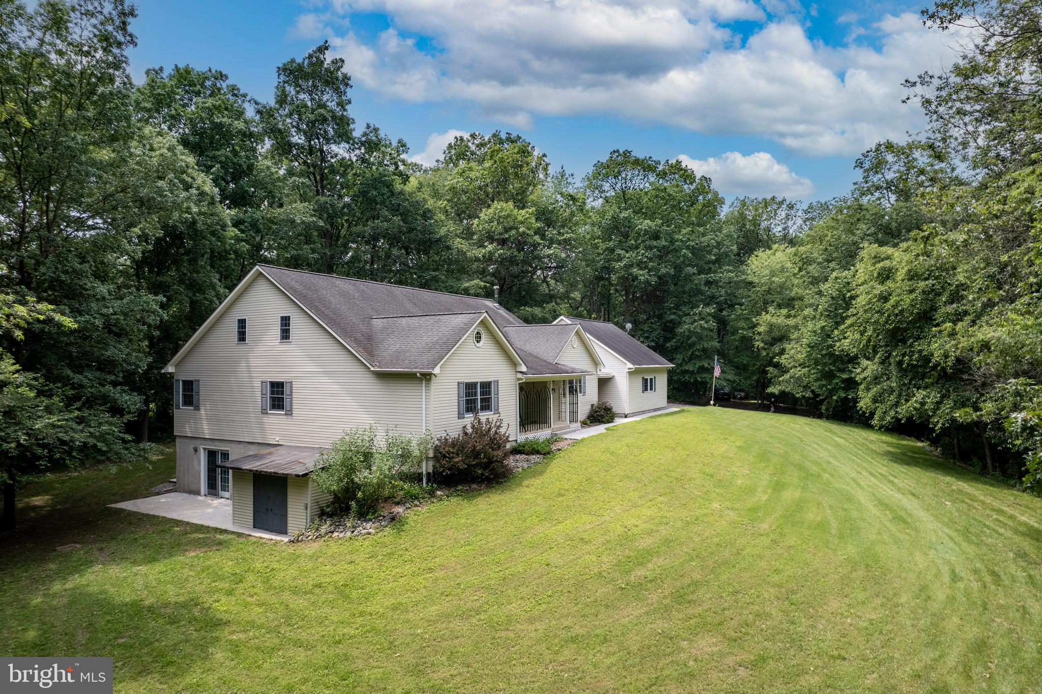 WATERFORD HILLS - Residential