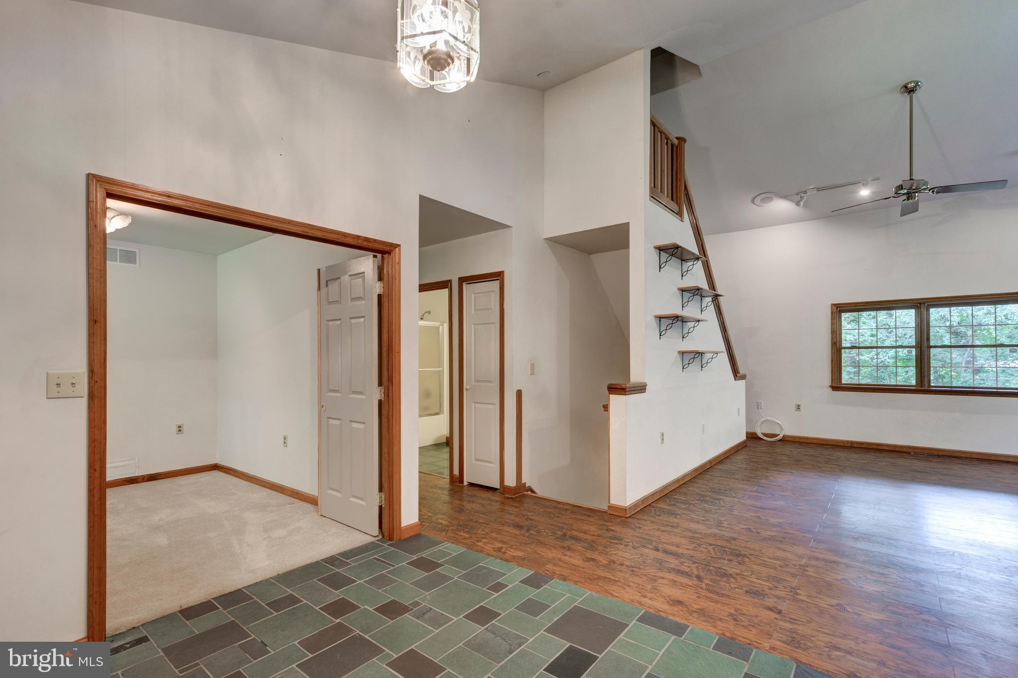 WATERFORD HILLS - Residential