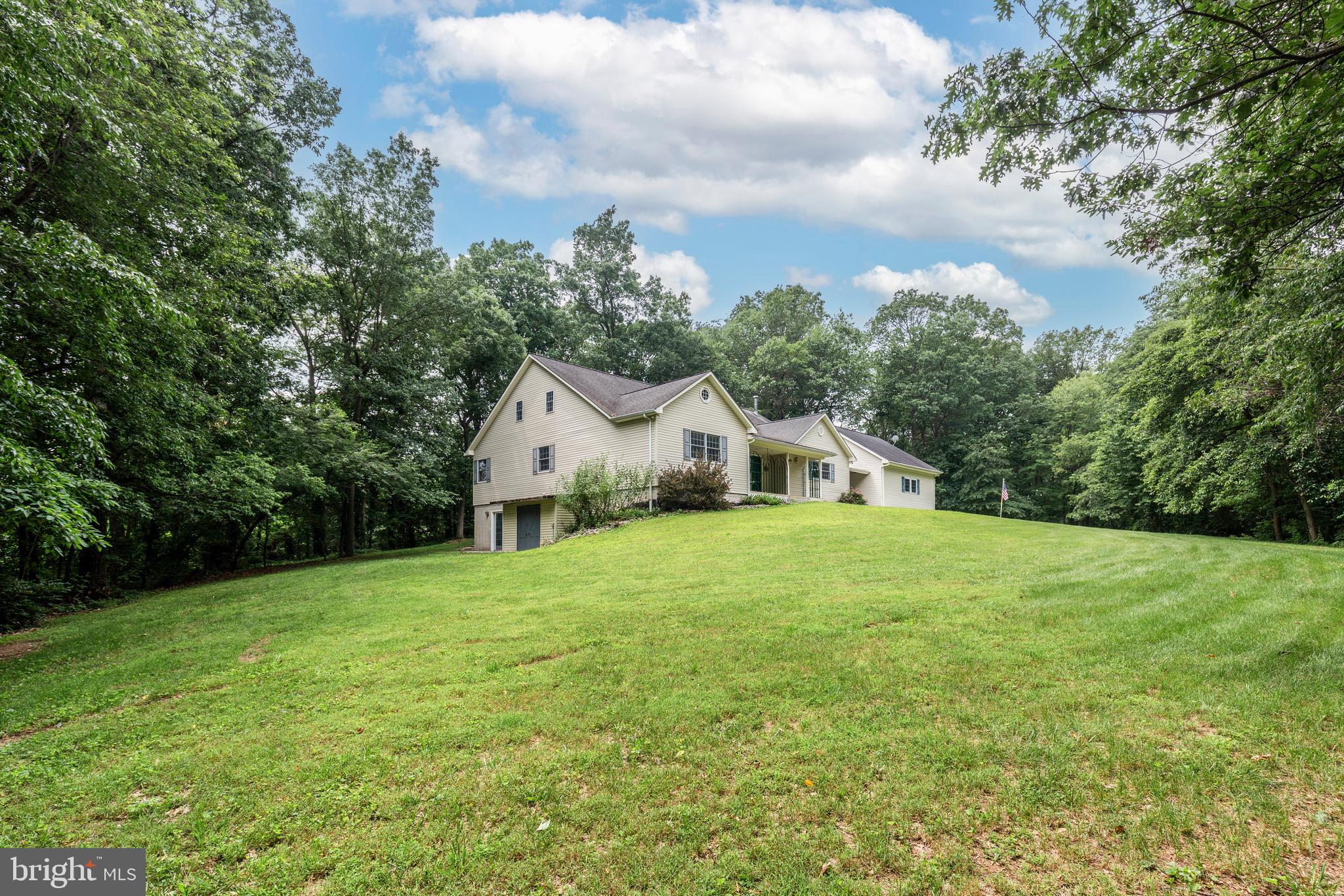 WATERFORD HILLS - Residential