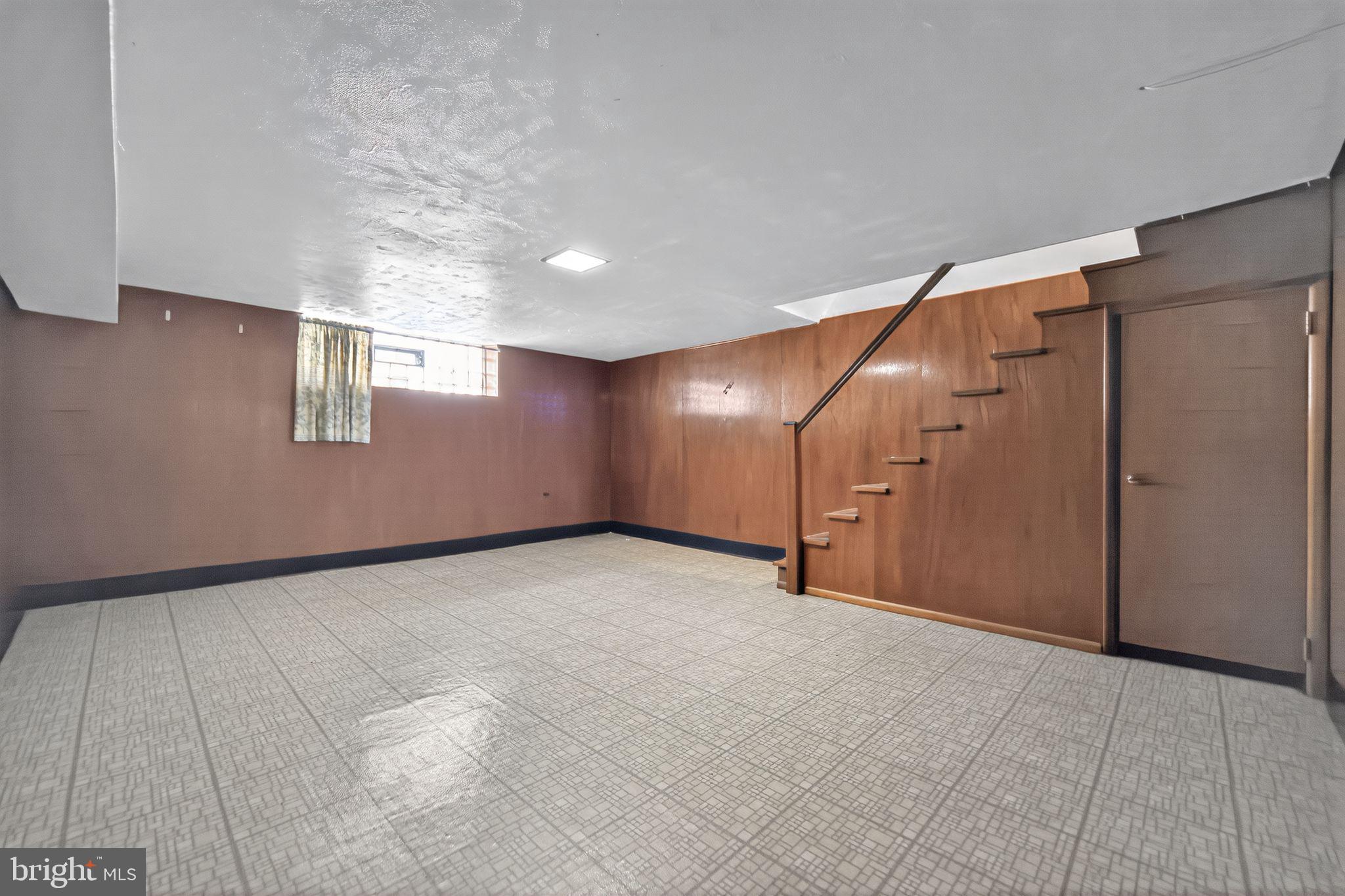 ACADEMY GARDENS - Residential Lease