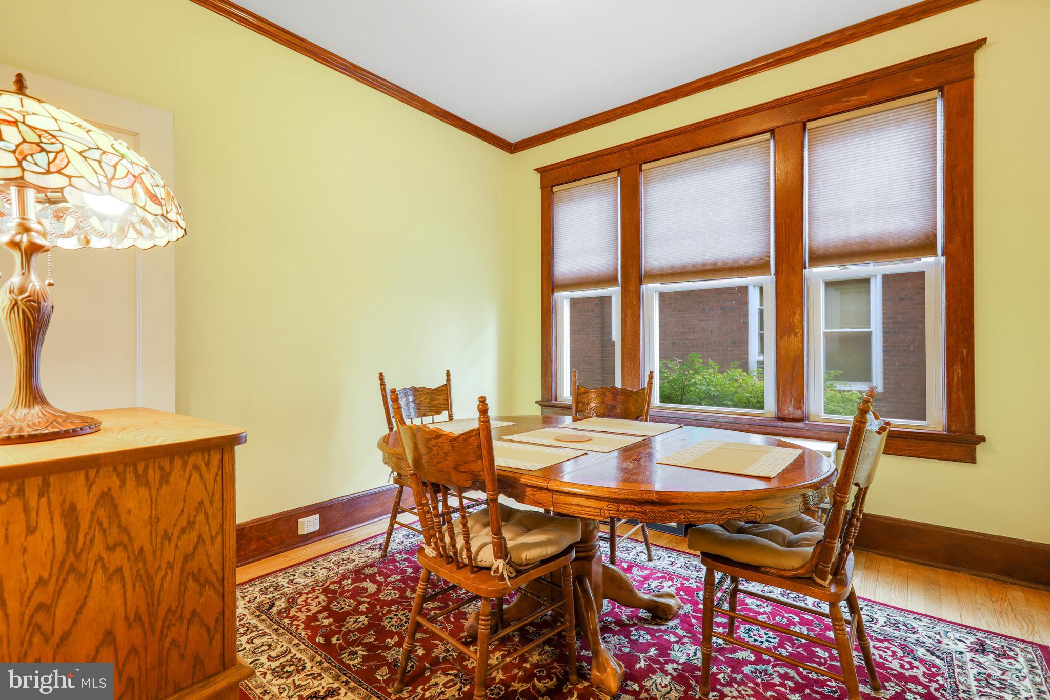 WEST SIDE - Residential